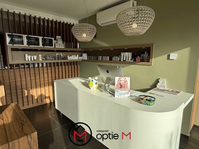 Multifunctioneel handelspand te koop, topafwerking & ligging foto 7
