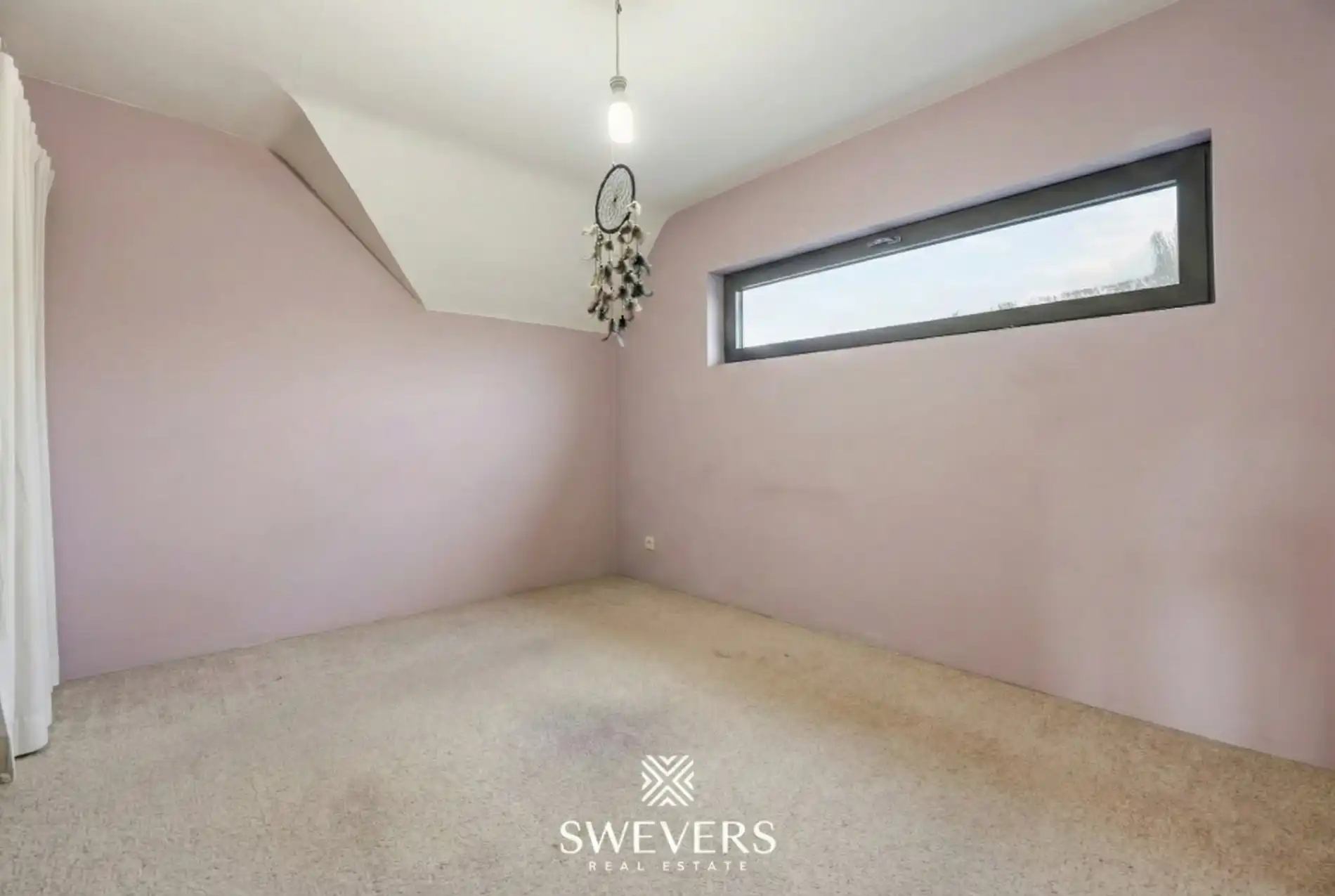 Instapklare gezinswoning met verrassend veel ruimte en een uitstekende ligging te Beringen foto 20