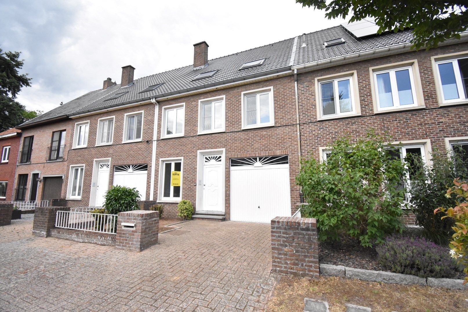 Ruime woning in Kiewit met 8 slaapkamers en gezellige tuin foto 4