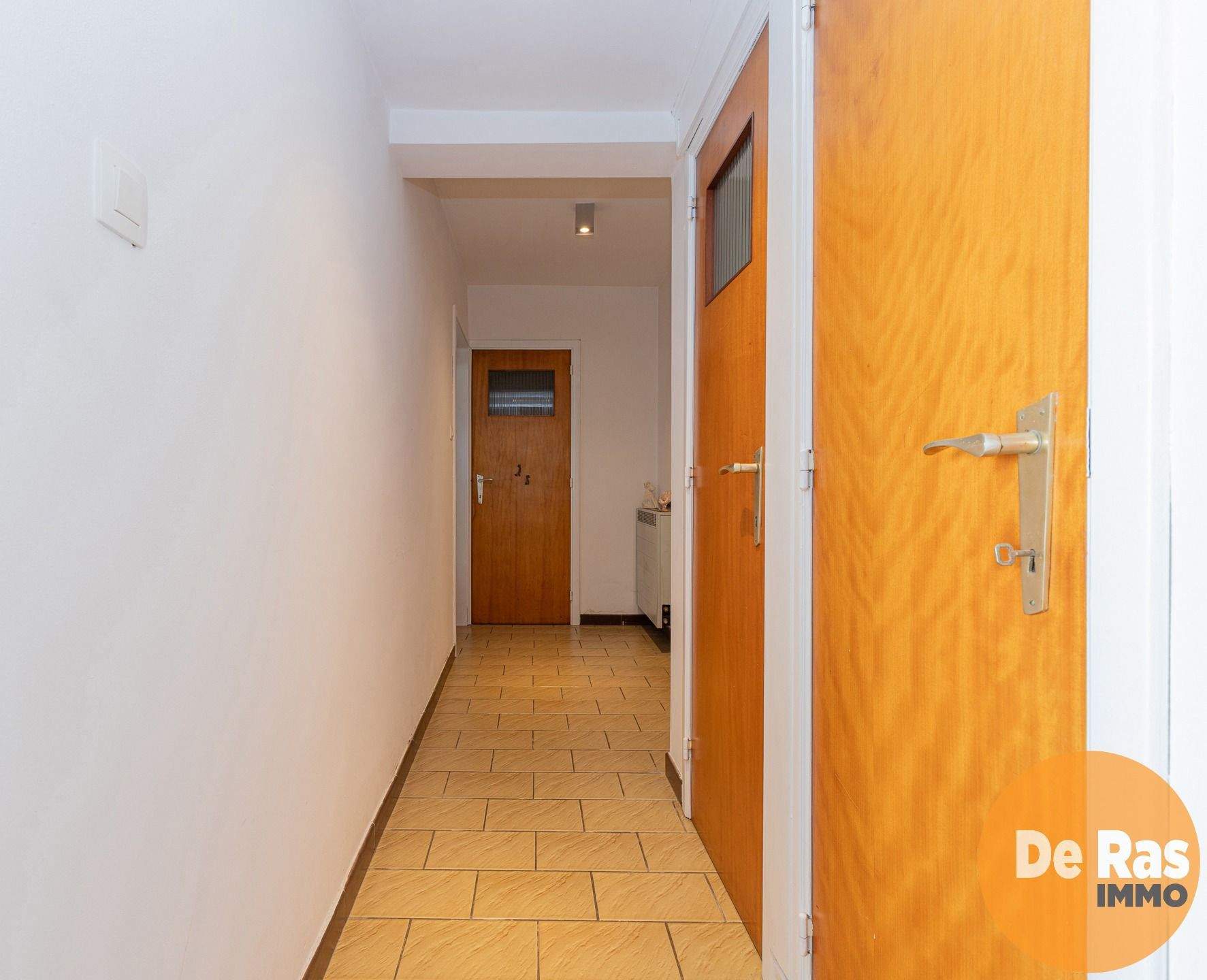 IDDERGEM - Ruime woning met 3 slpk, garage en tuin foto 8