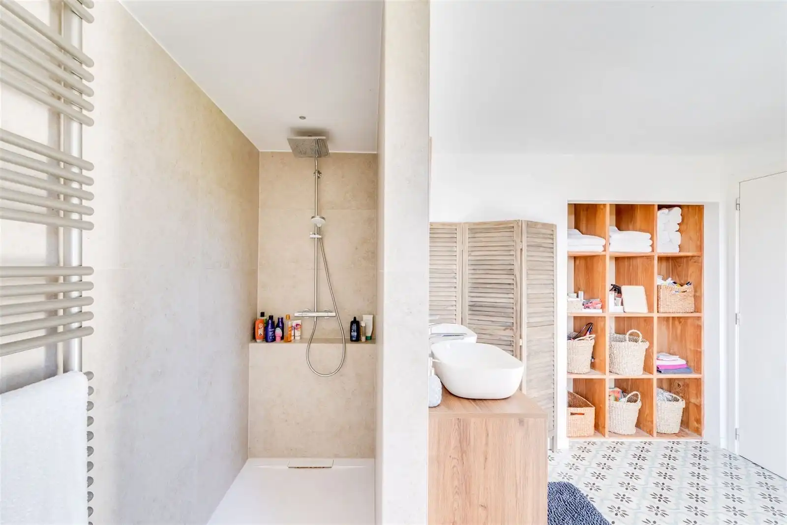 maison unique, où l’habitat et le calme se rejoignent parfaitement foto 18