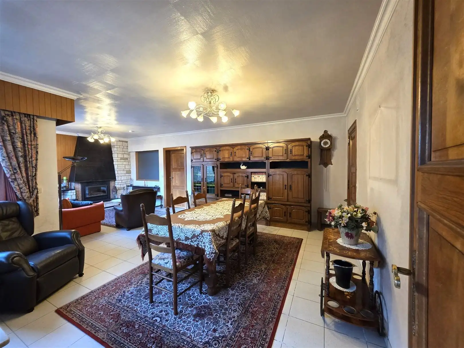 Zeer ruime woning + loods/atelier op 21 are 50 ca foto 11