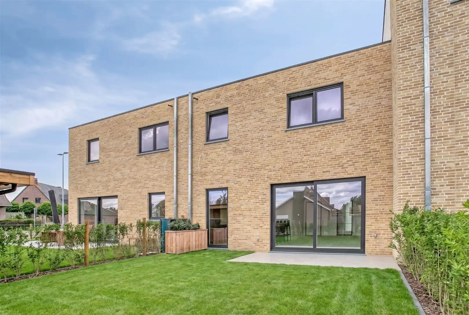 Huis foto {{pictureIndex}}