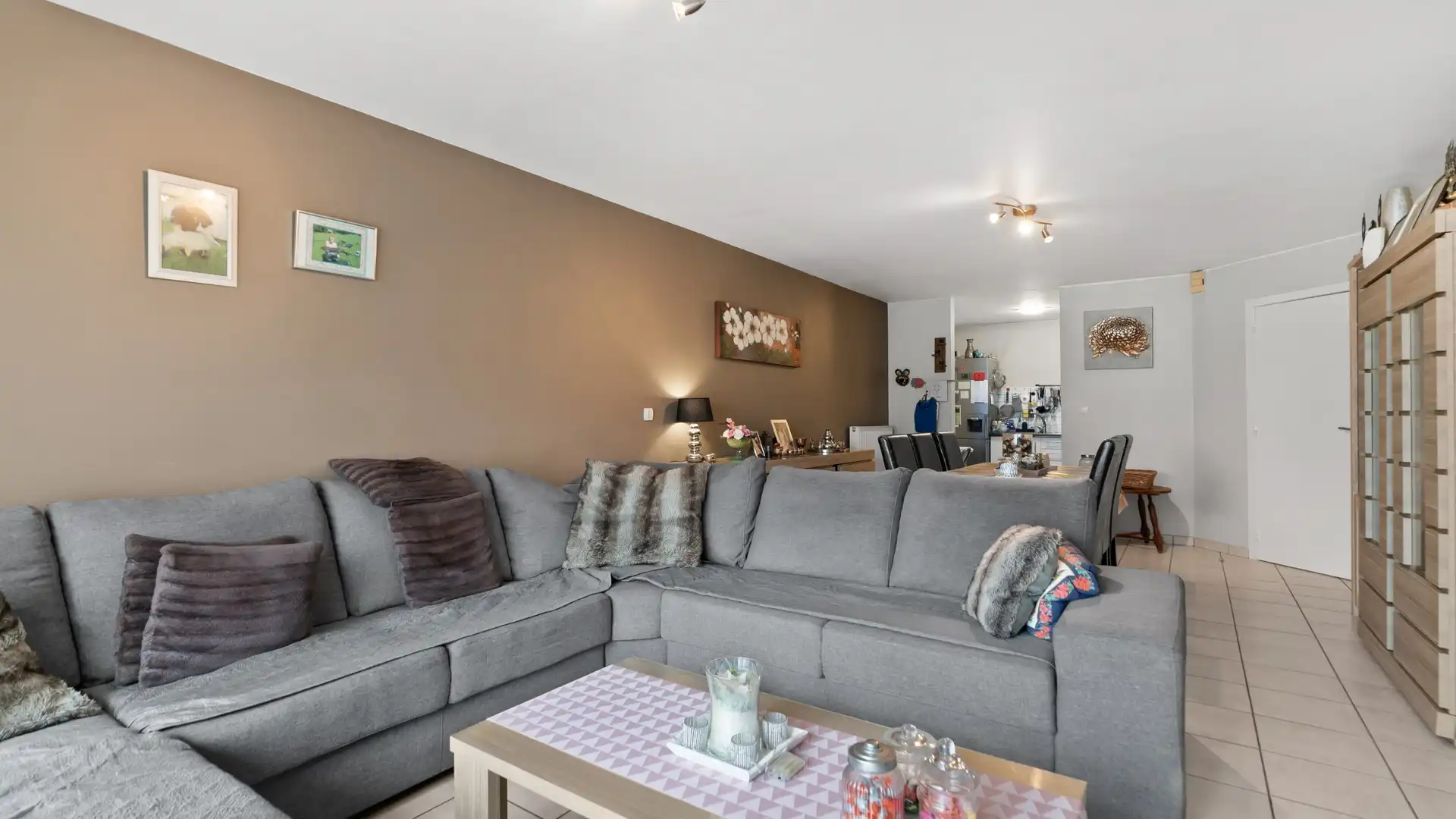 Energiezuinig gelijkvloers appartement met 2 slaapkamers en garage te Houthalen-Helchteren foto 3