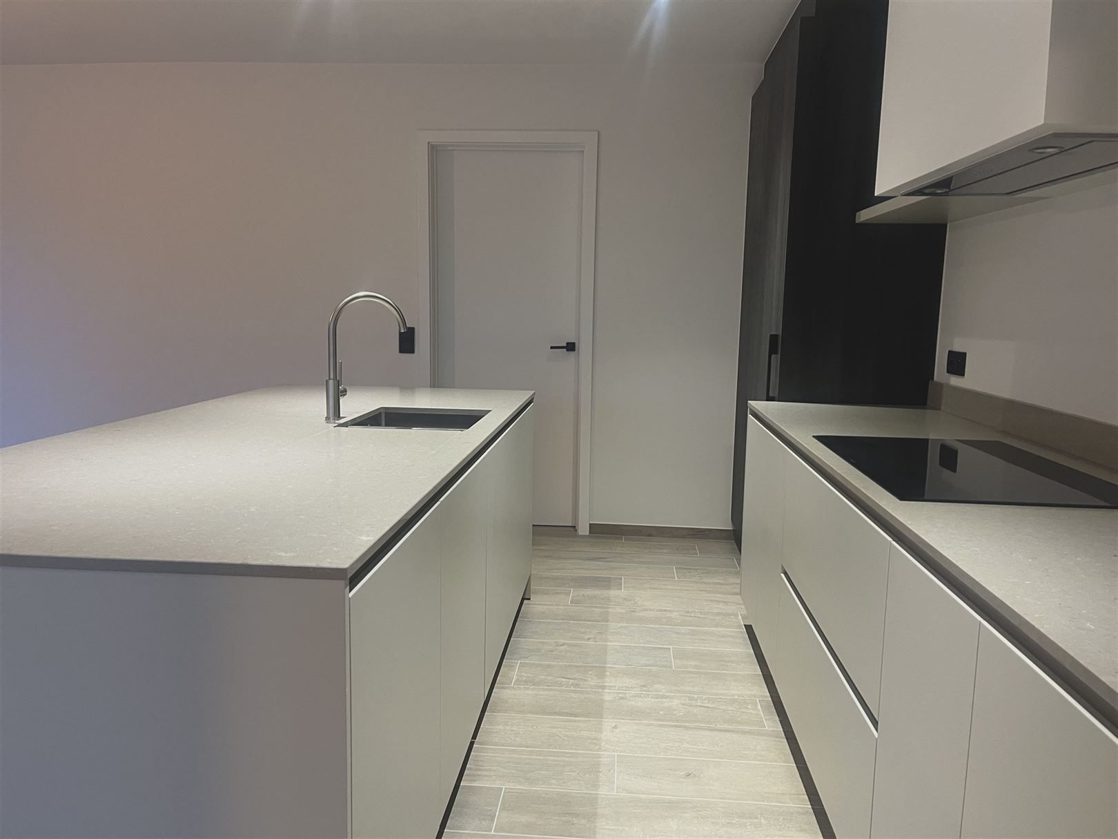 Halfopen nieuwbouwwoning te huur in Ouwegem foto 6