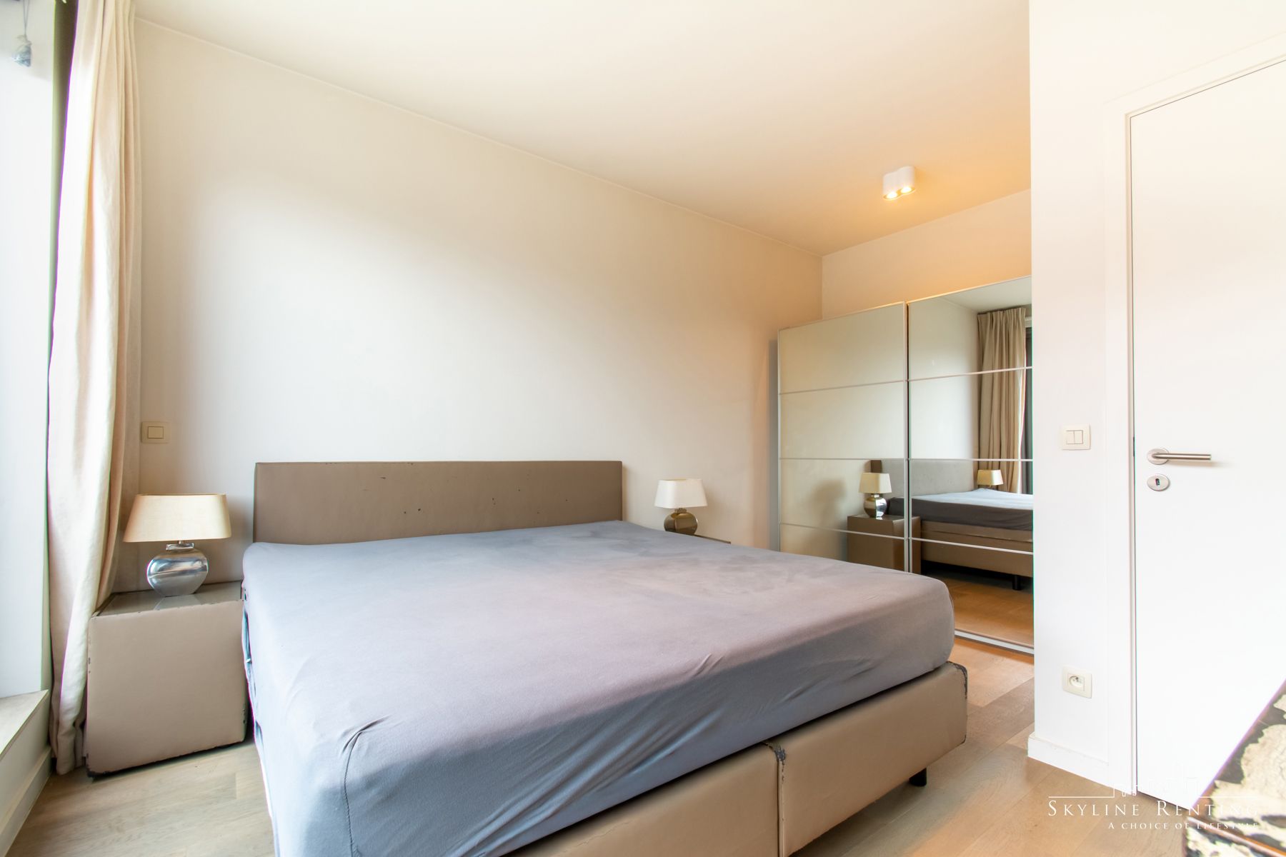 Gemeubeld app.2 SLPK met TERRAS - Centraal Brussel foto 12