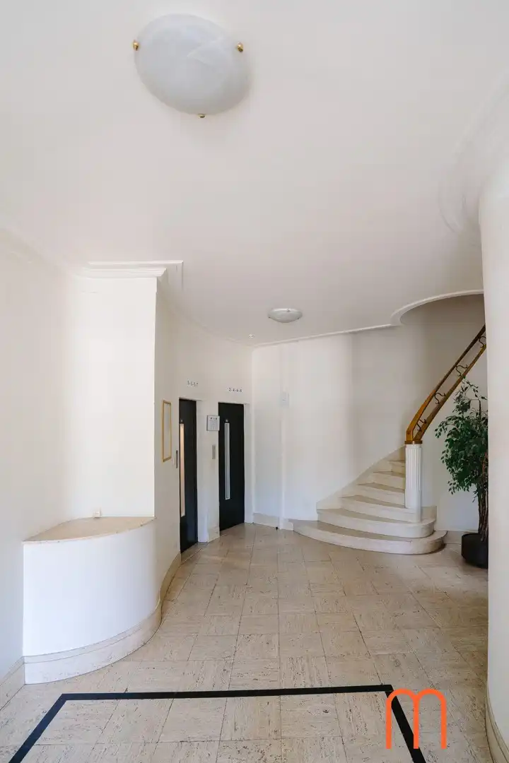 Te renoveren appartement te koop in Residentie Palmer House foto 17