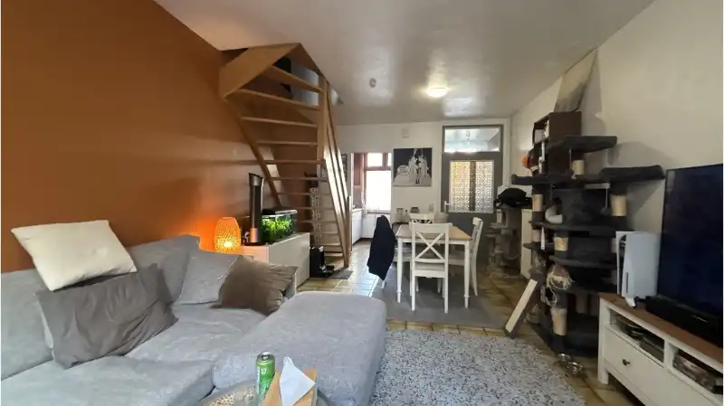 Comfortabele 2-slaapkamerwoning met stadsterrasje te koop in Brugge foto 3