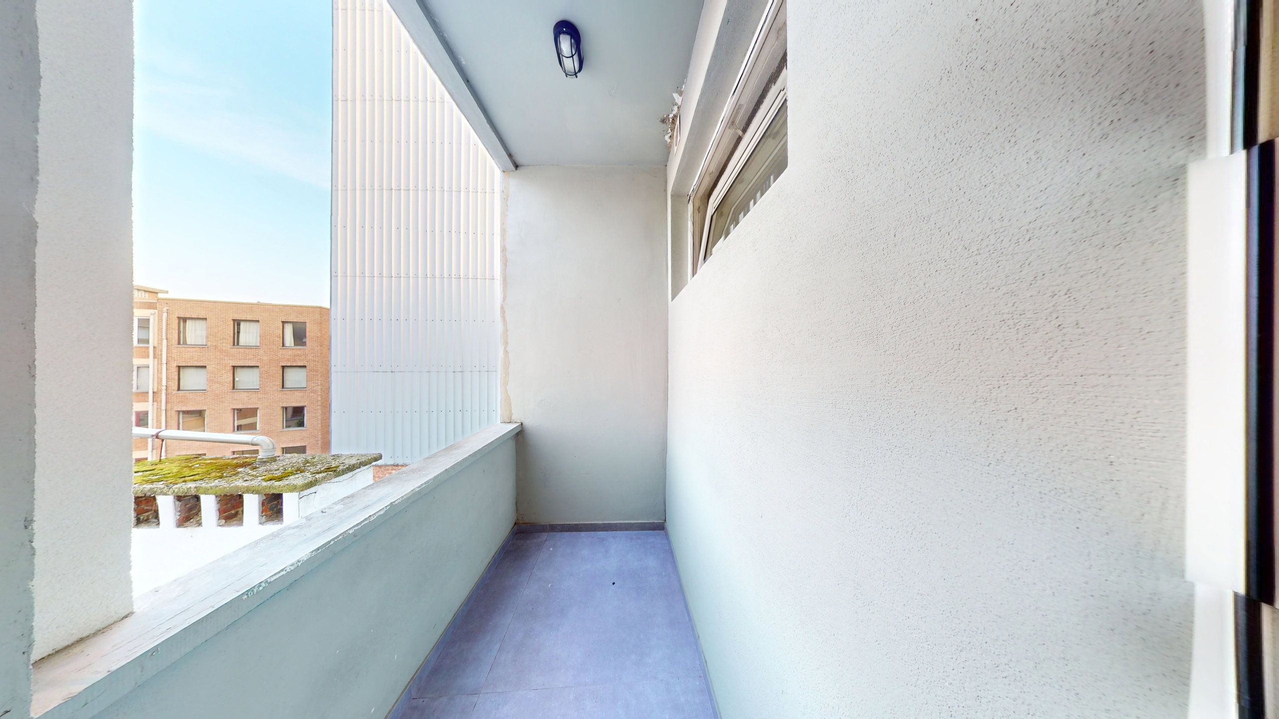 Gemeubeld zonnig appartement met twee slaapkamers foto 7