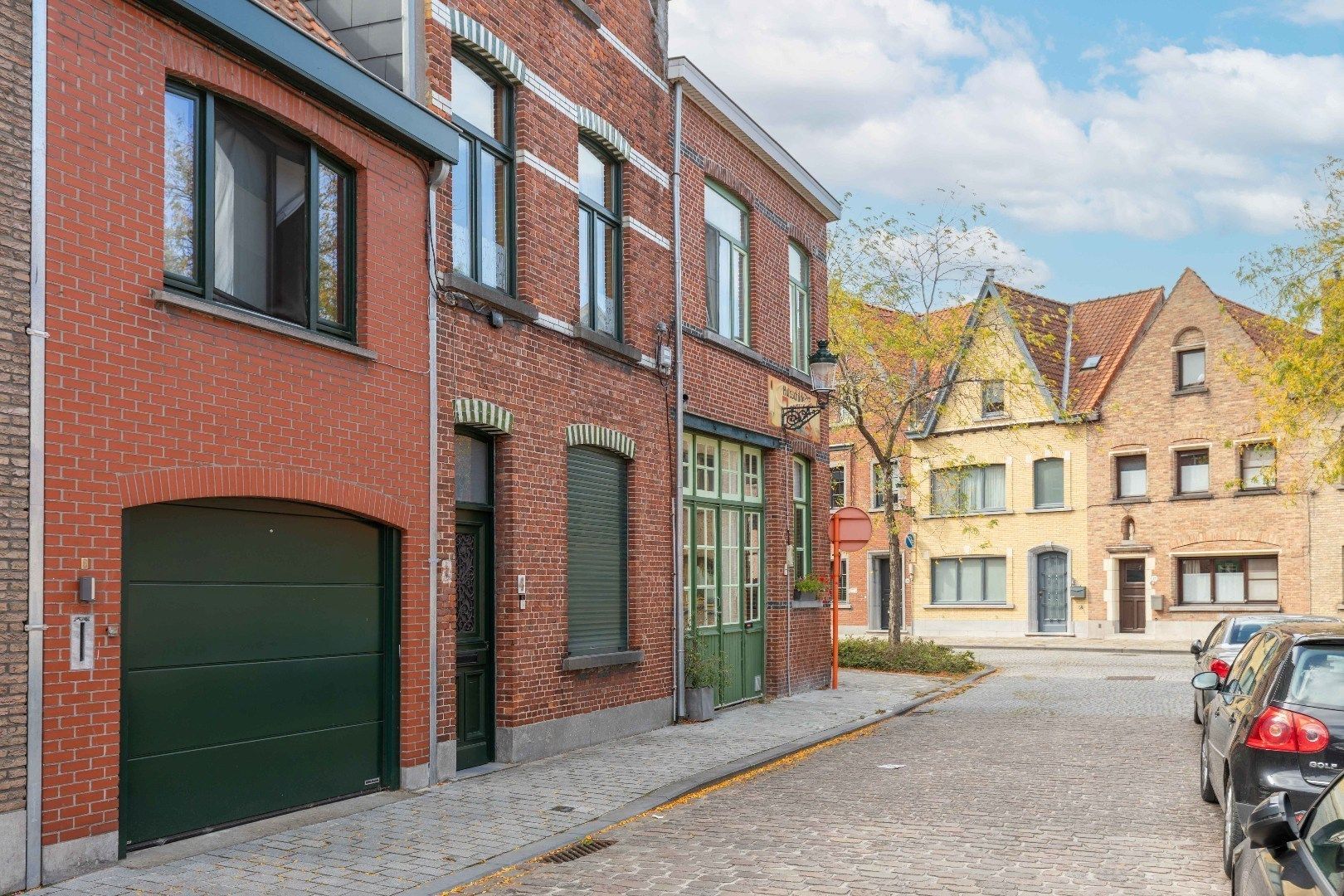 Woning met groot atelier in St-Gilliskwartier foto 18