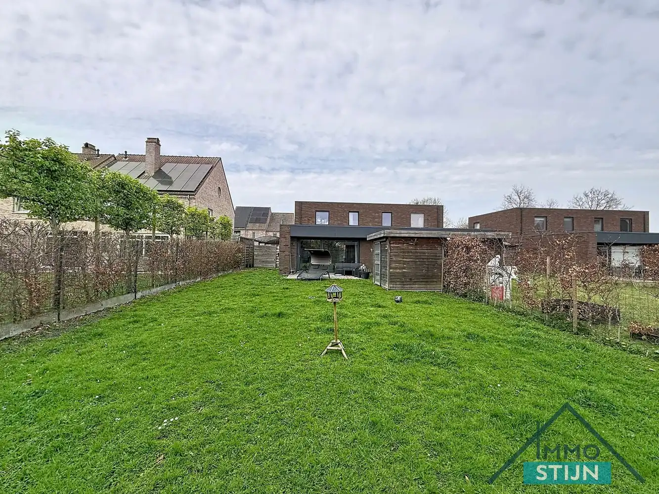 Recente woning met 3 slaapkamers foto 16