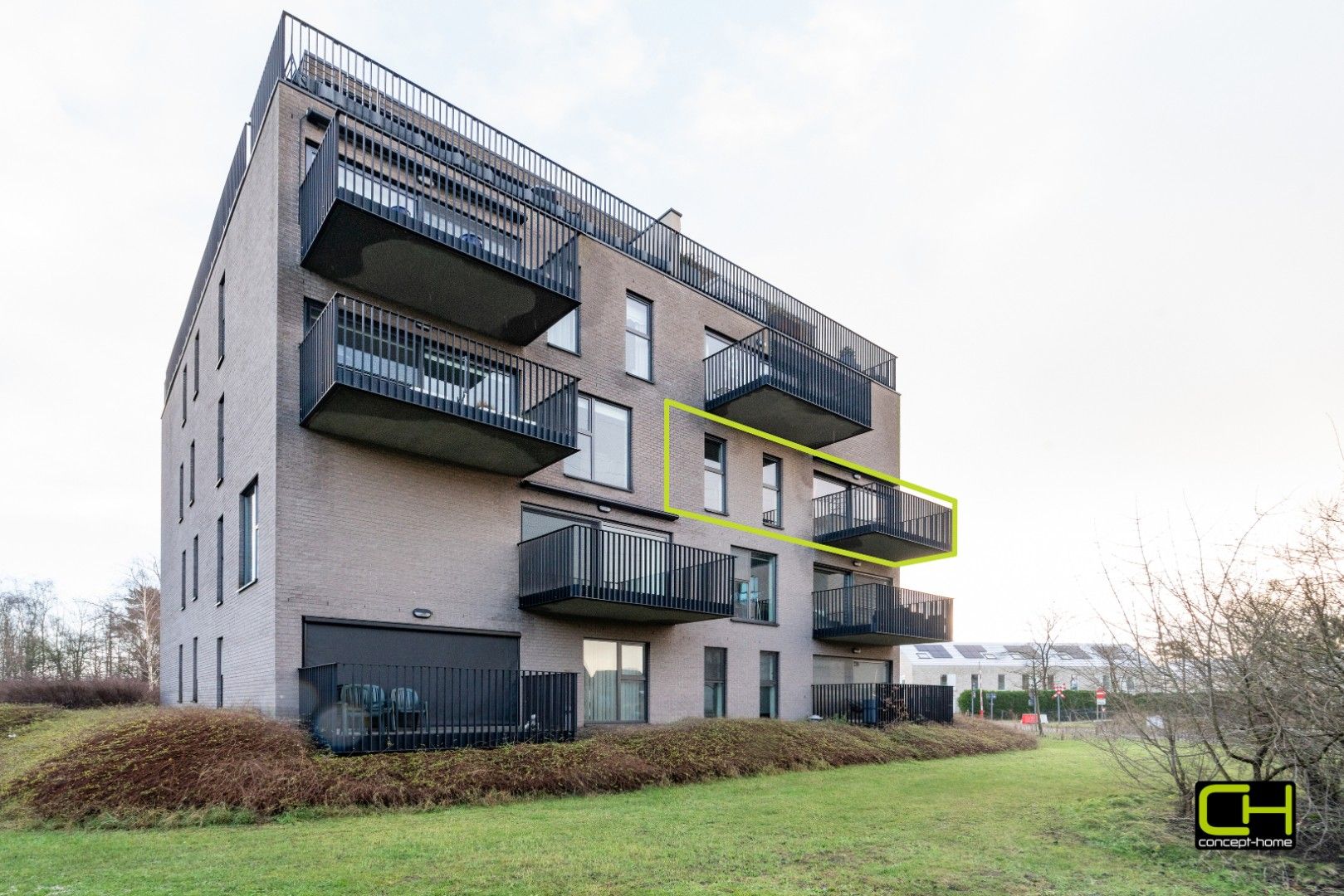 Modern en energiezuinig appartement met twee slaapkamers te koop in Gent foto 15