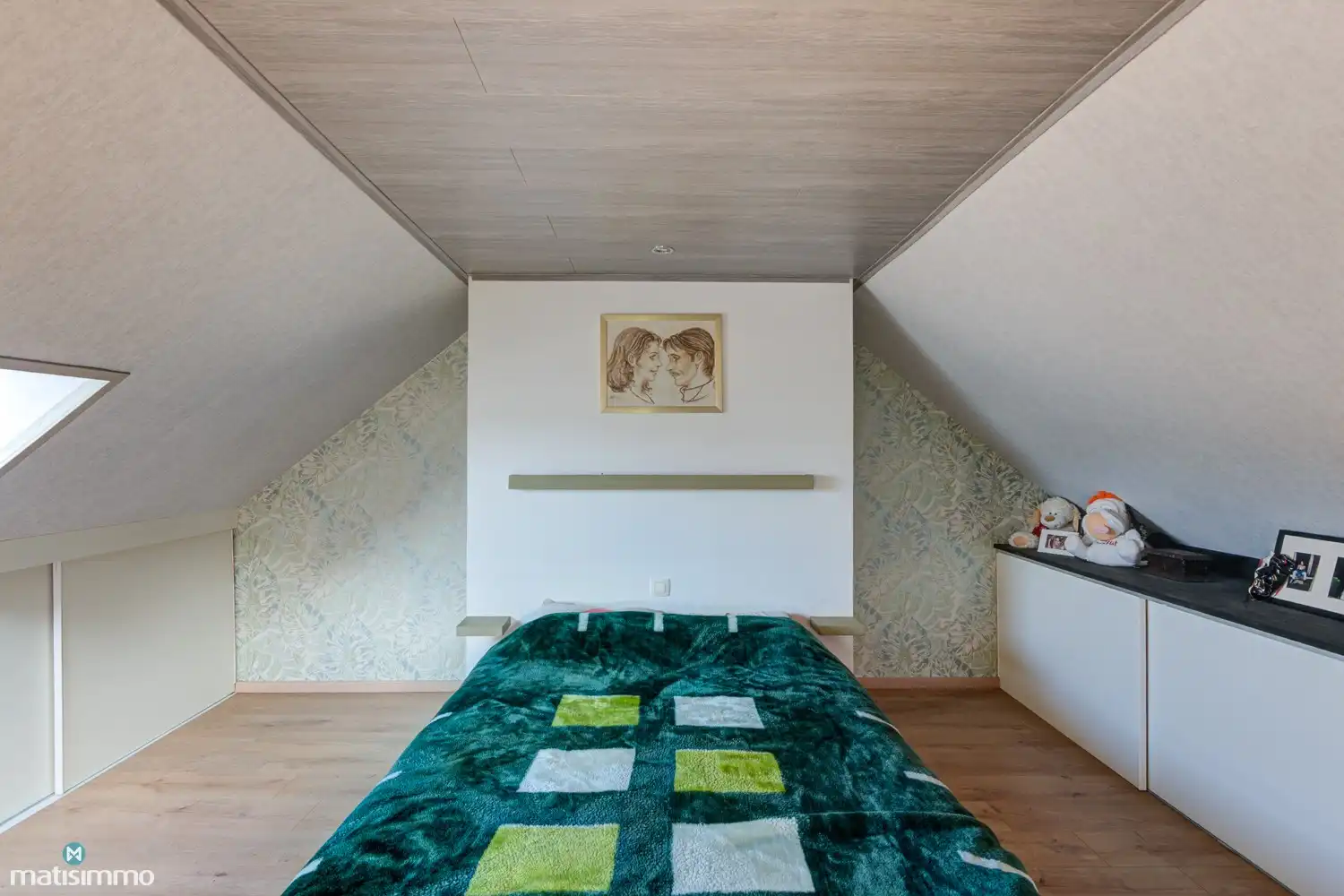 GERENOVEERDE, INSTAPKLARE VRIJSTAANDE WONING MET 3 SLAAPKAMERS IN NEEROETEREN (MAASEIK) foto 22