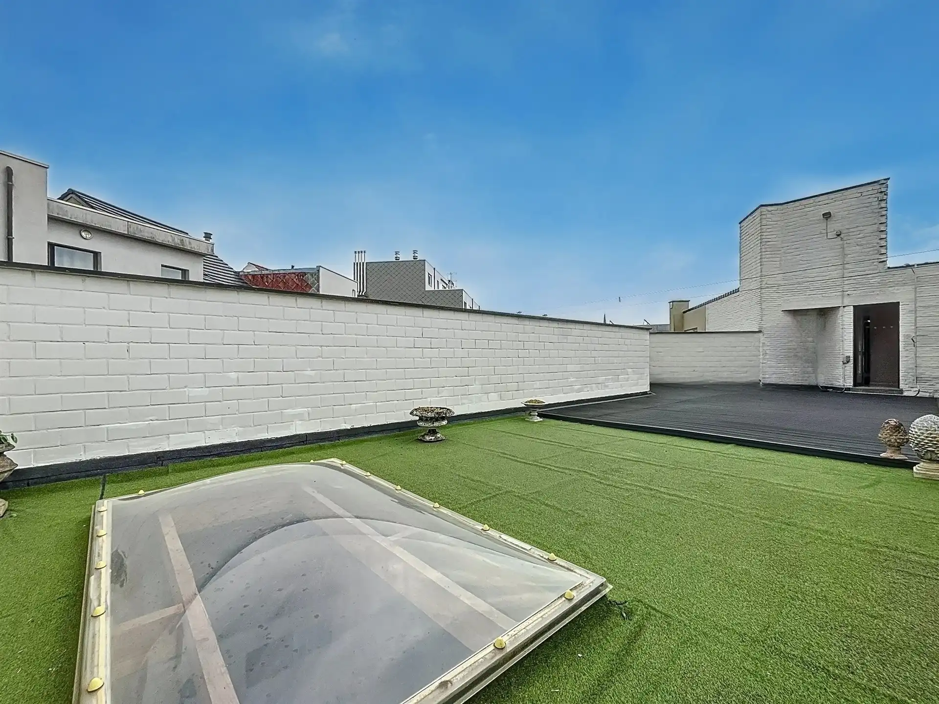 Mooie loft 250m² met magazijn van 450 m² en 2de woonst foto 9