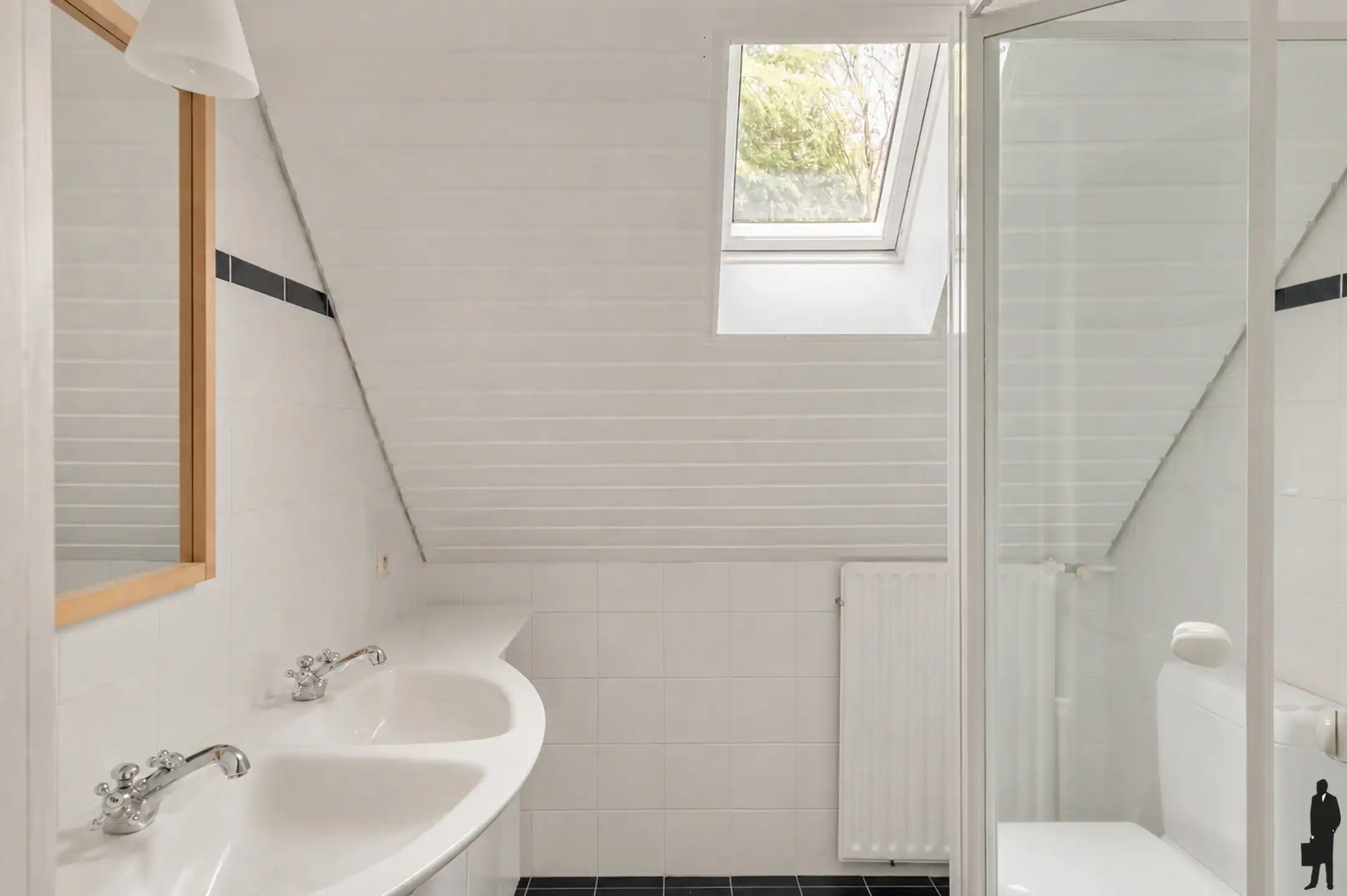 Karaktervolle villa op uitzonderlijk perceel in een groene residentiële omgeving te Schoten - Schotenhof! foto 12