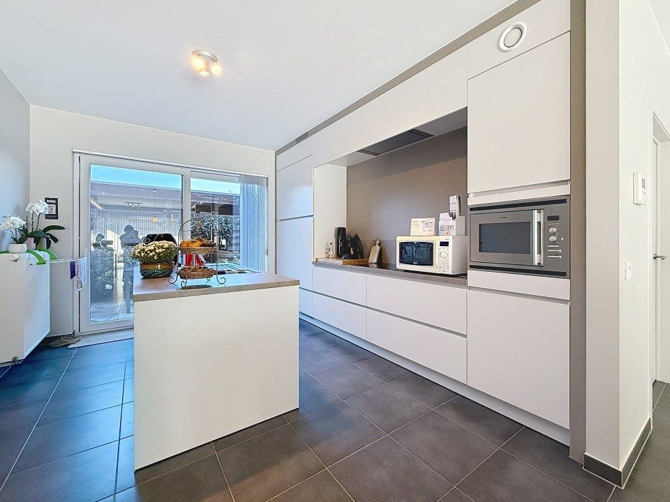 Recent gelijkvloers appartement nabij het marktplein te Hooglede foto 3