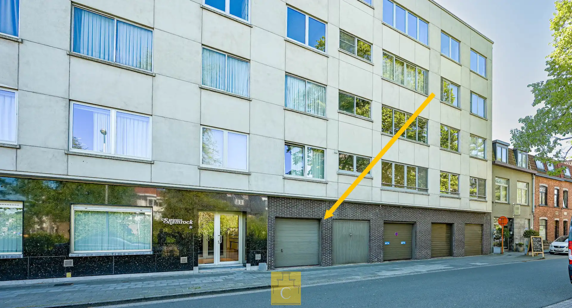 Ruim hoekappartement (155 m2) te Sint-Andries, 3 slaapkamer, terras , lift en garagebox foto 20