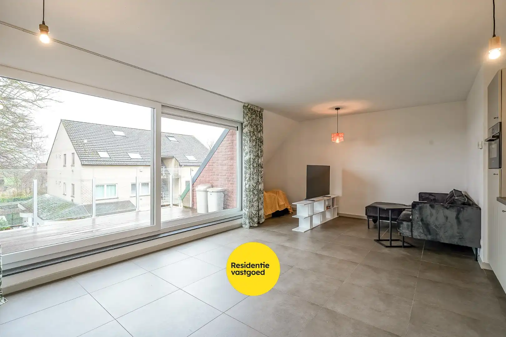 Dakappartement met twee slaapkamers en staanplaats in Ettelgem foto 2