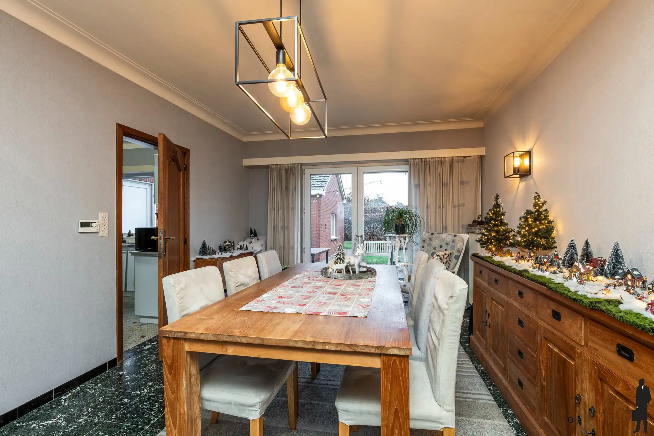 Vrijstaande woning met 4 slpk. gelegen op gunstige locatie te Minderhout foto 7