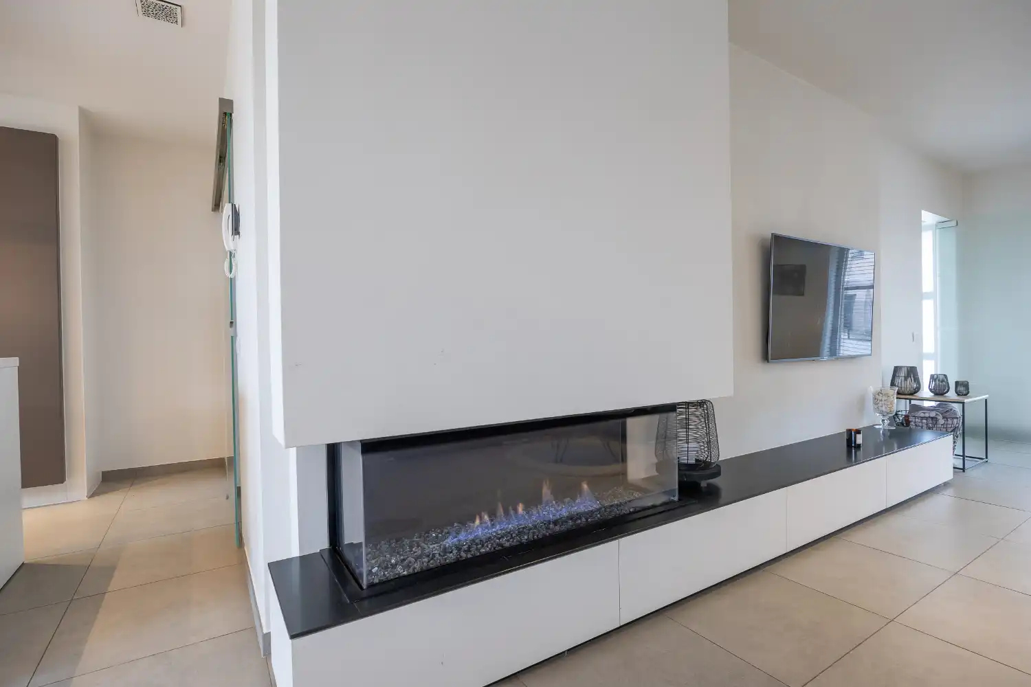 Instapklare halfopen bebouwing in rustige woonwijk te Bredene foto 5