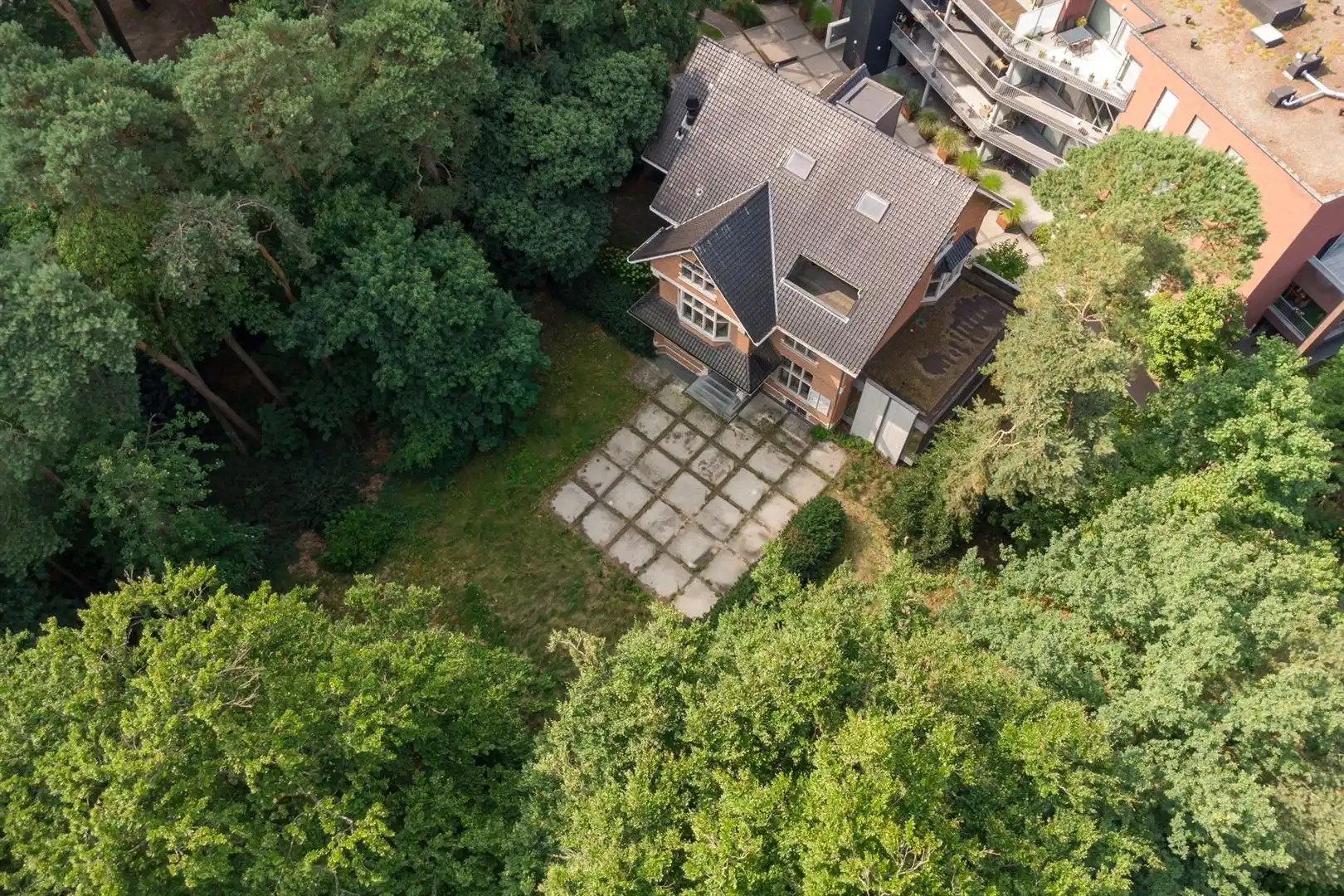 Villa Ullens. Het prachtig gerenoveerde kasteel in hartje Schoten foto 35