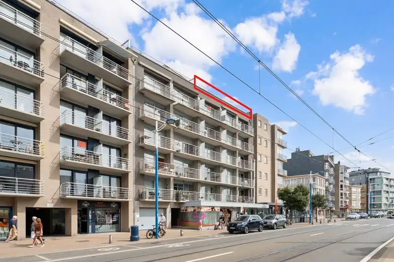 RECENT  EN CENTRAAL GELEGEN PENTHOUSE APPARTEMENT  MET  2 SLAAPKAMERS TE KOOP foto 21