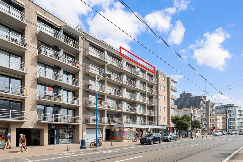 RECENT  EN CENTRAAL GELEGEN PENTHOUSE APPARTEMENT  MET  2 SLAAPKAMERS TE KOOP foto 21