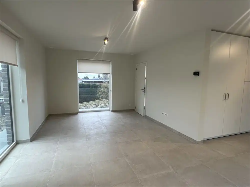 Nieuwbouwwoning met 3 slaapkamers foto 5