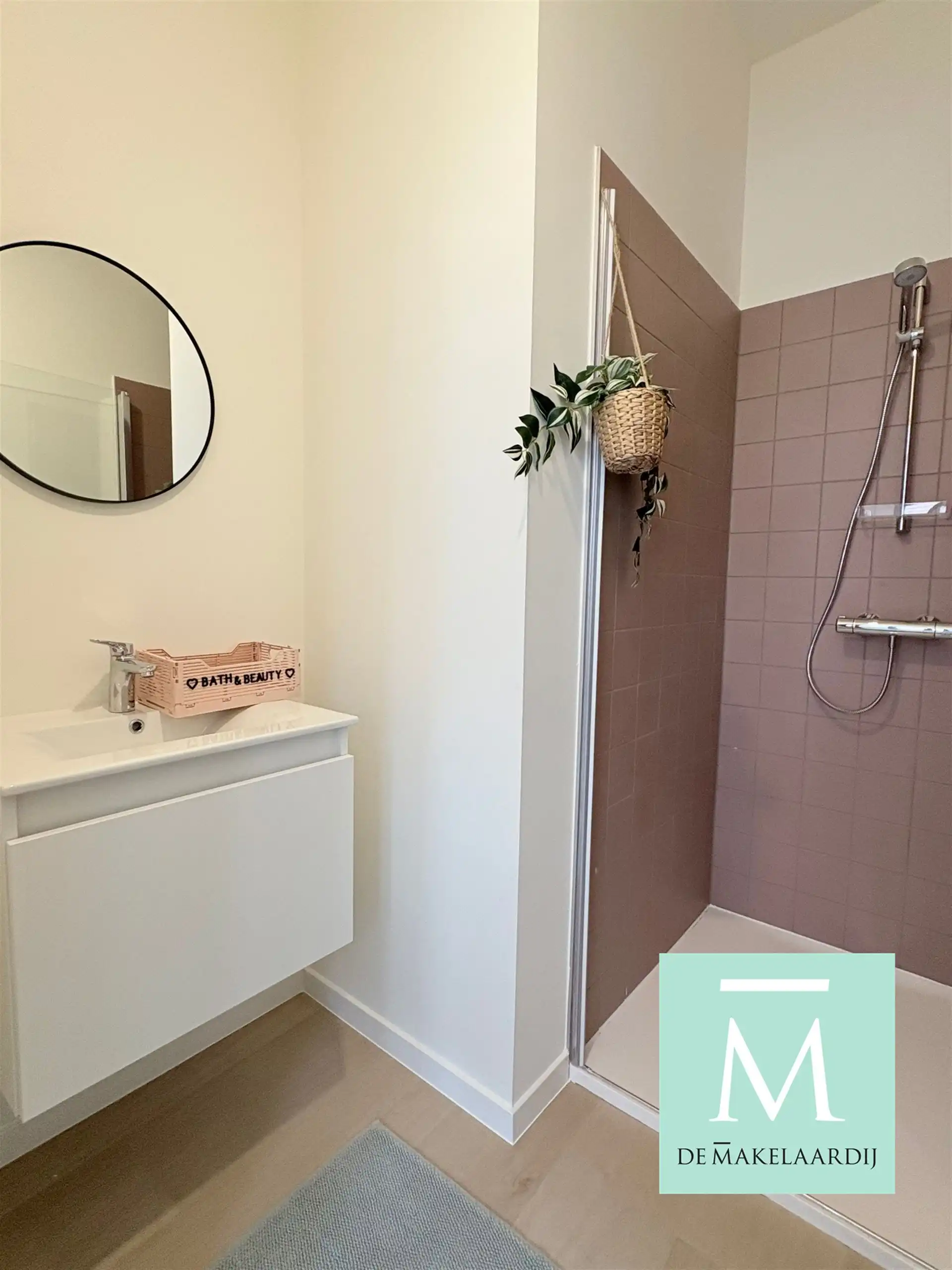 STUDENTS ONLY! Gemeubelde studio in hartje Mechelen - EERSTE BEWONING NA RENOVATIE  foto 4