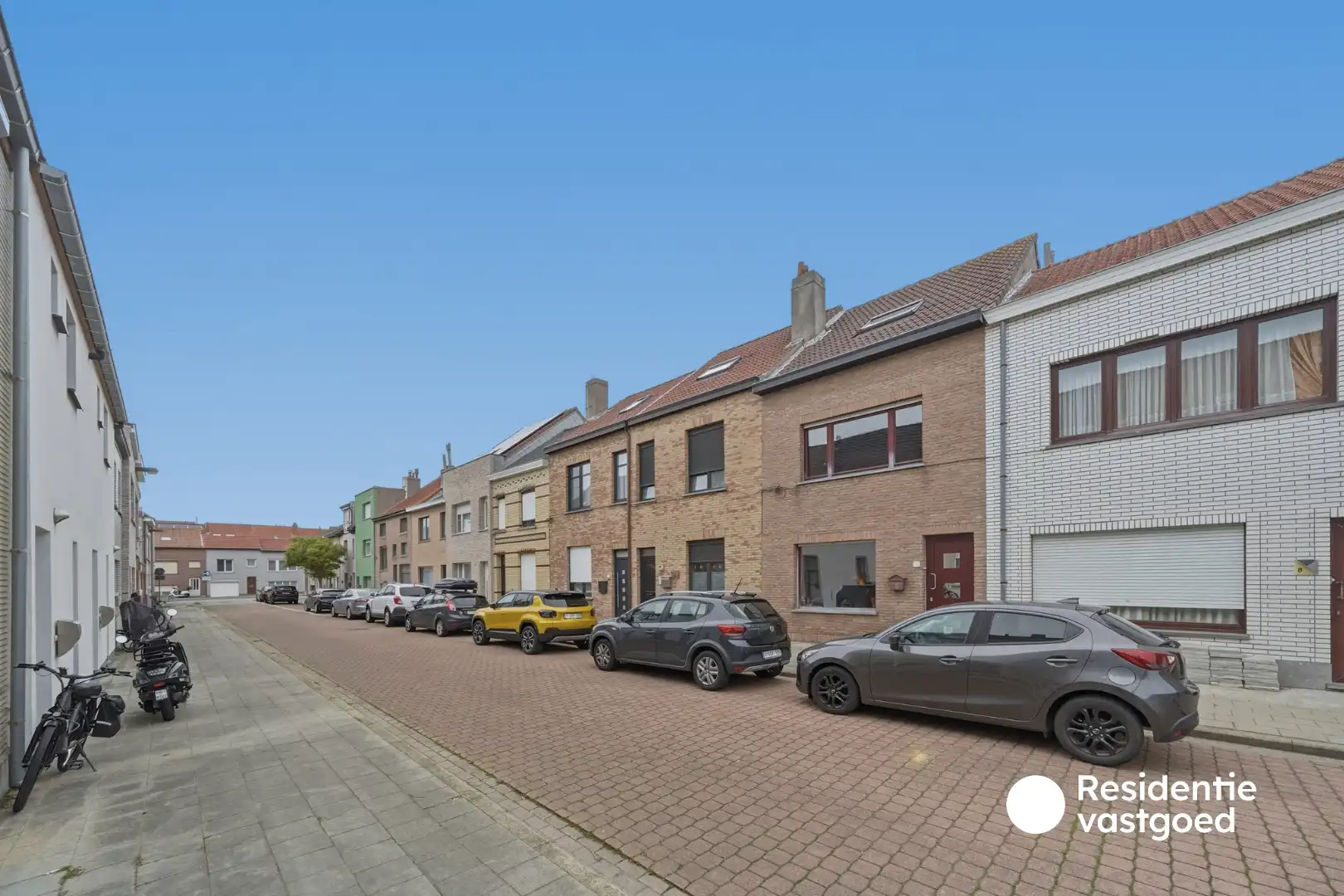 Ruime woning met 3 slaapkamers in Bredene foto 15