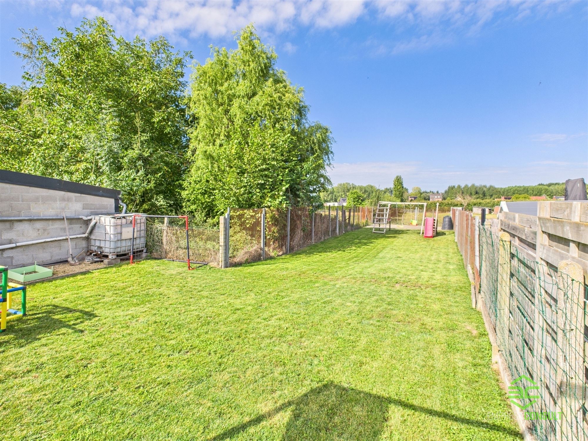 Instapklare gelijkvloerse woning met 3 slpk op 10a 21ca! foto 28