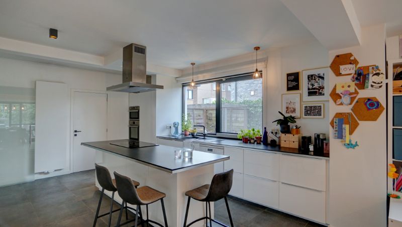 Volledig vernieuwde woning van 196m² op 4a42ca foto 8