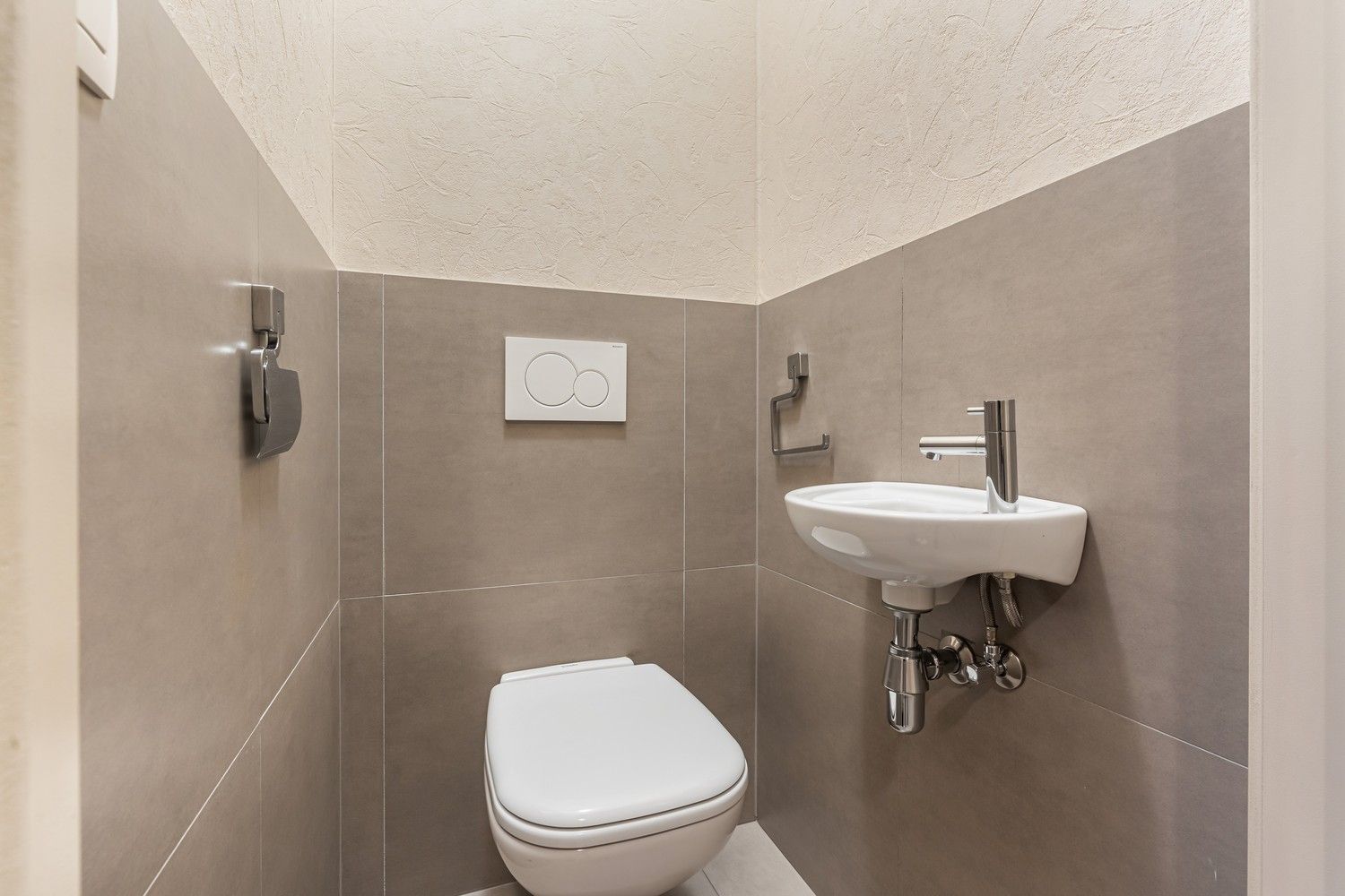 Modern appartement met 2 slaapkamers op top locatie! foto 11