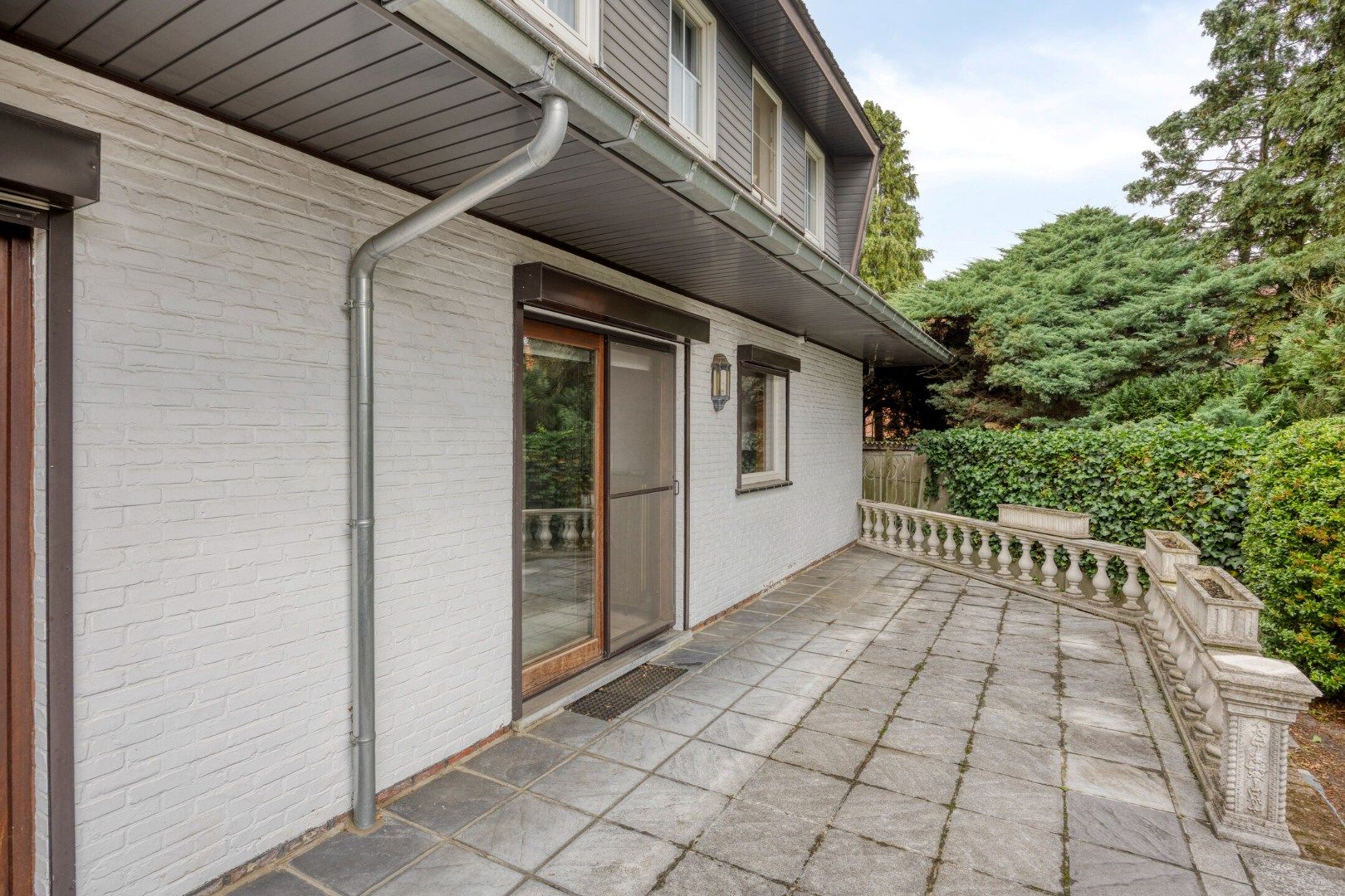 Te renoveren woning met 4 ruime slpks en praktijkruimte op 493 m² te St.-Jozef-Olen ! foto 27
