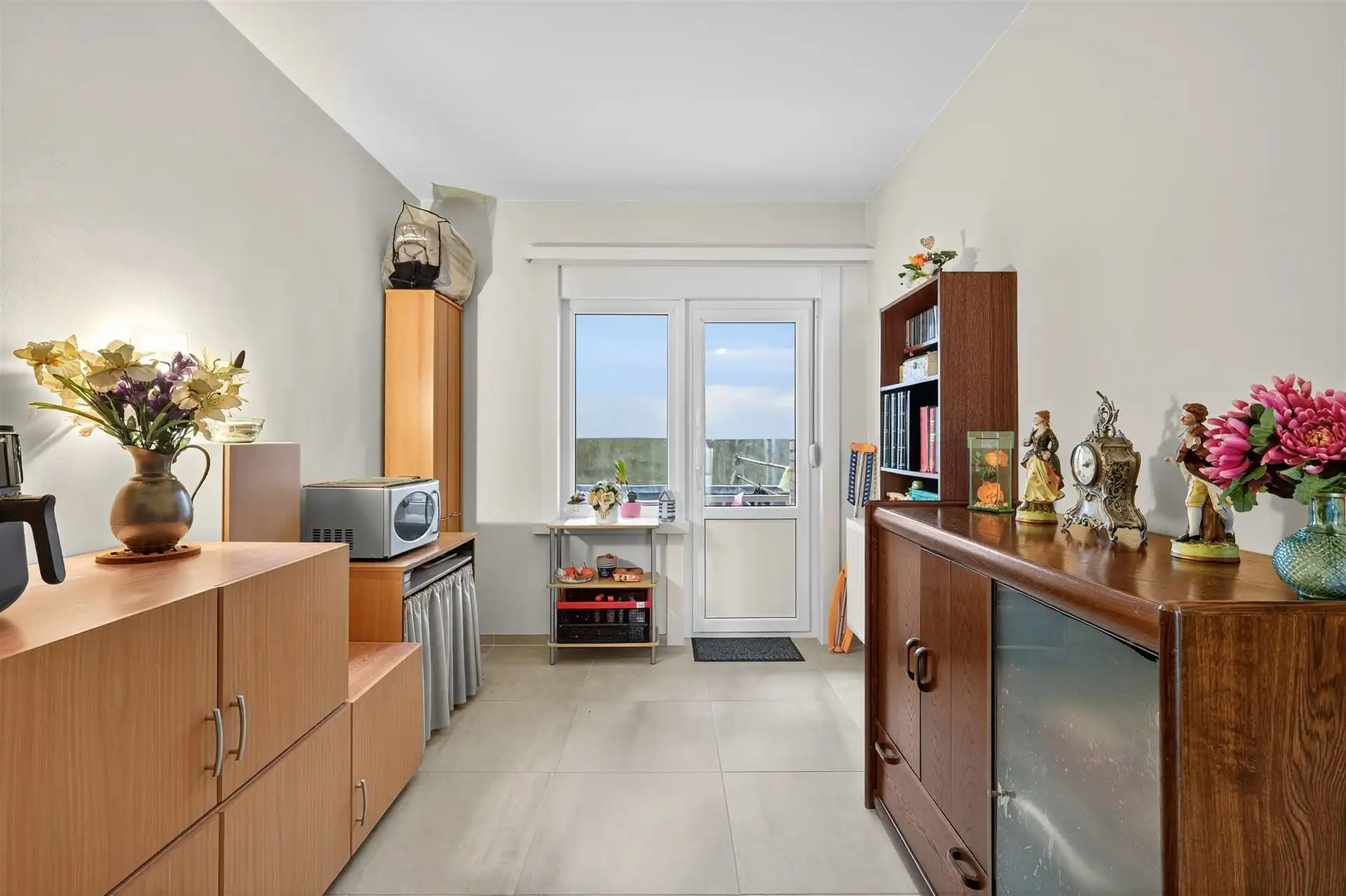 GERENOVEERD / RUGZIJDE ZEEDIJK foto 18