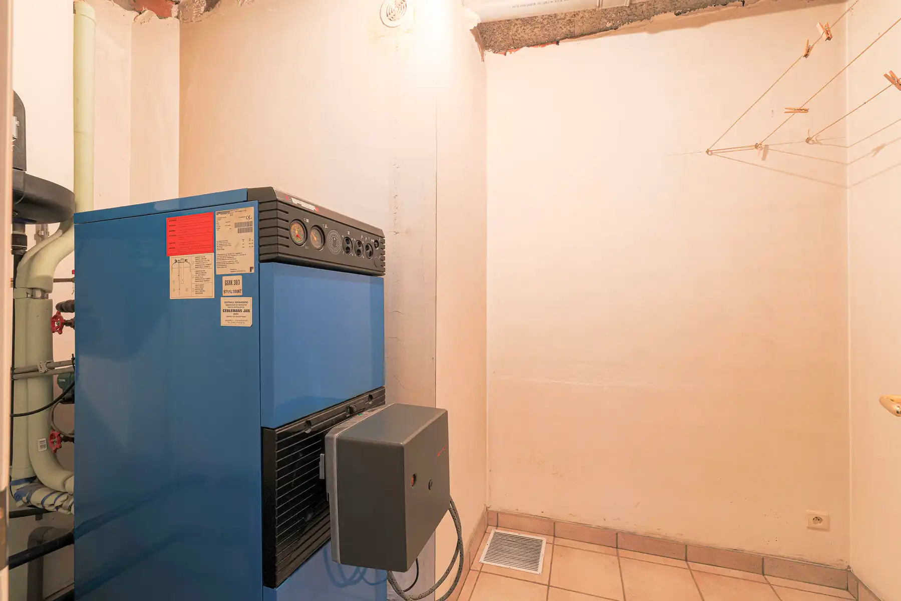 Instapklare woning met 3 slpkrs op een grond van 1.295m² foto 18