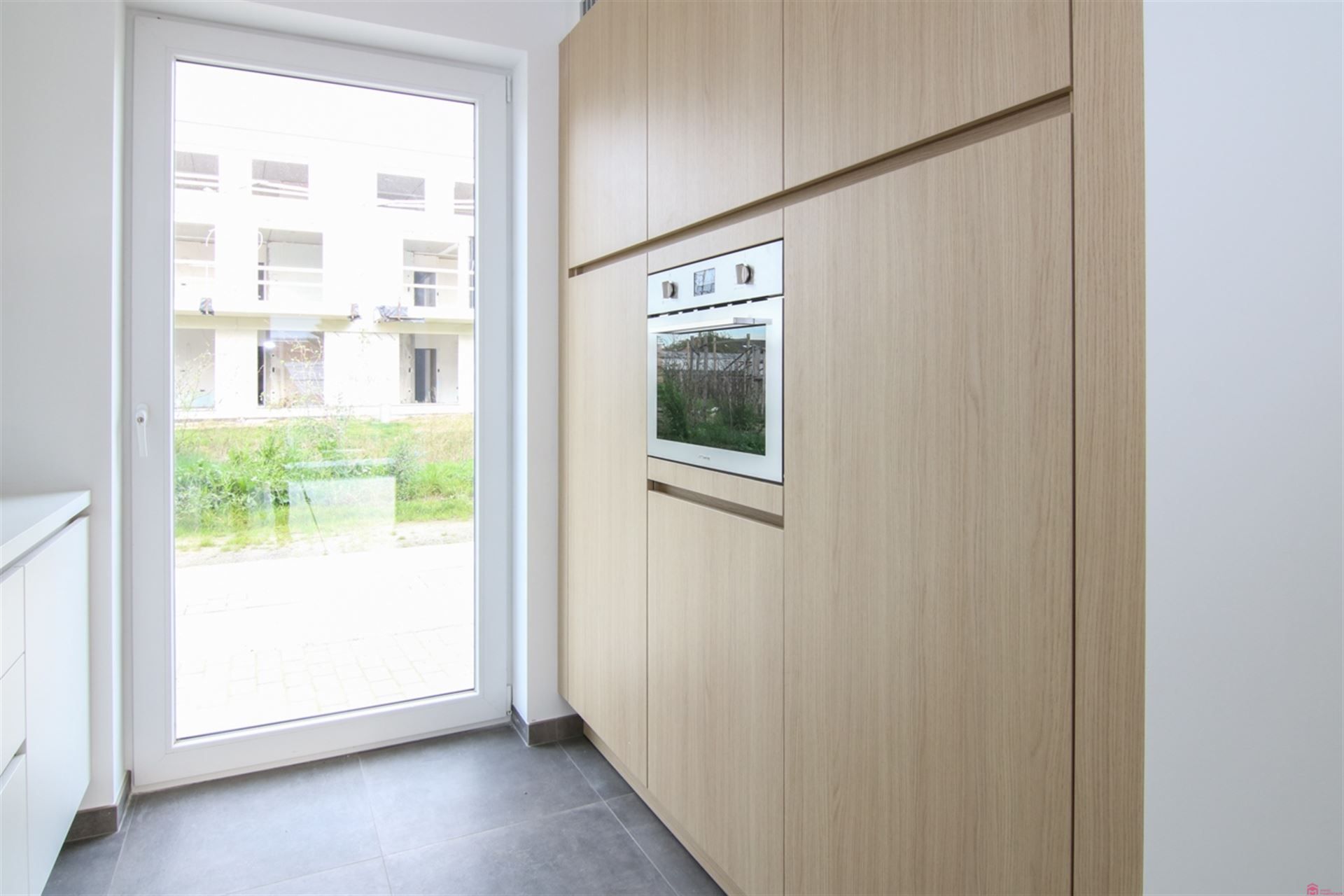 Recente woning te huur in een rustige verkaveling nabij centrum wevelgem foto 5