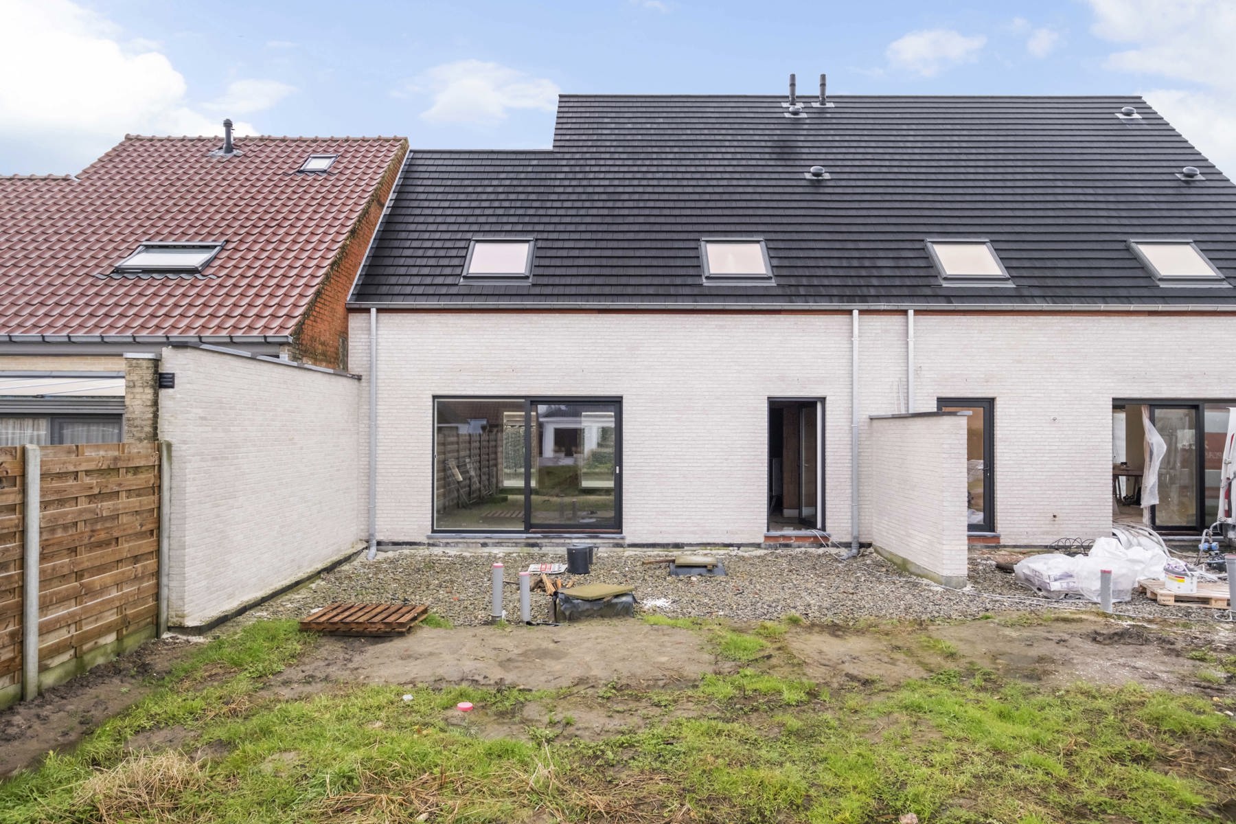 Nieuwbouwwoning te Wijnendale foto 3