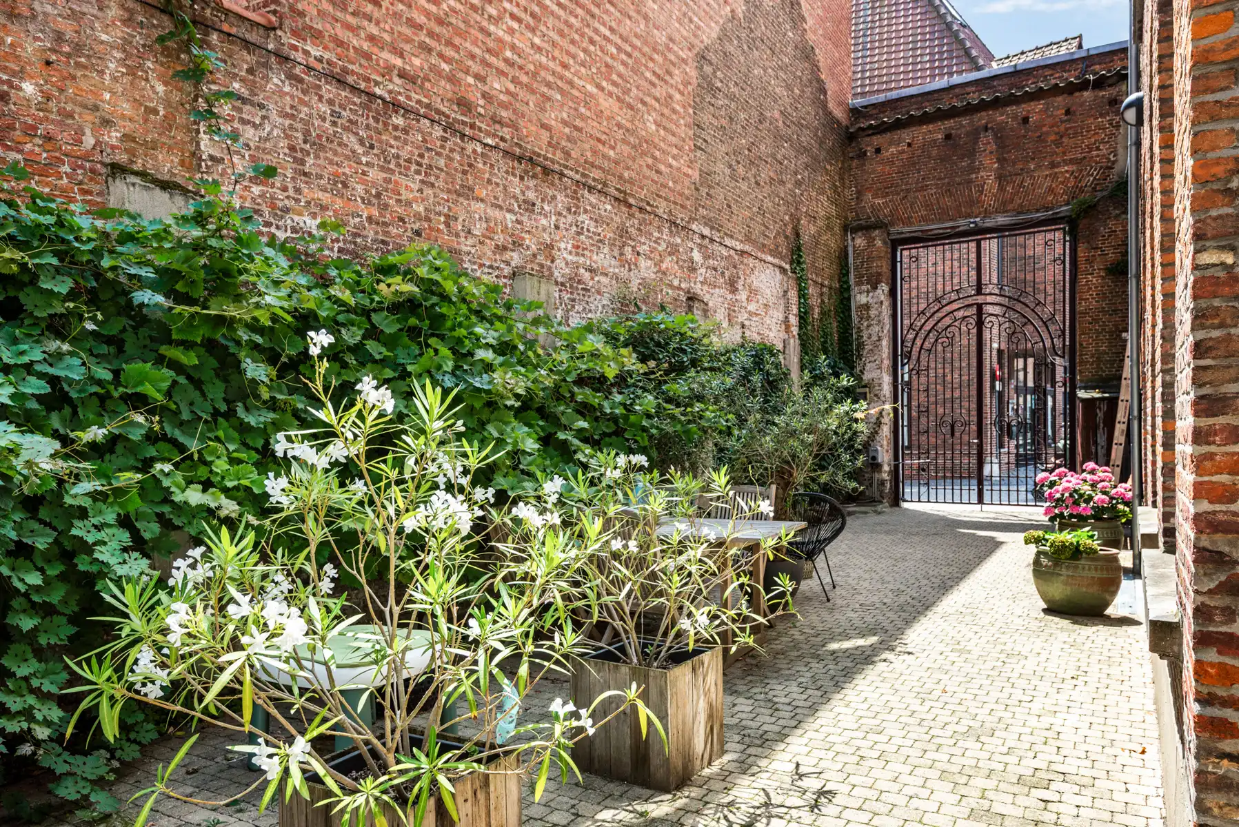 Unieke duplex in Mechelen 3 kamers + badkamer & 40 m² terras foto 35