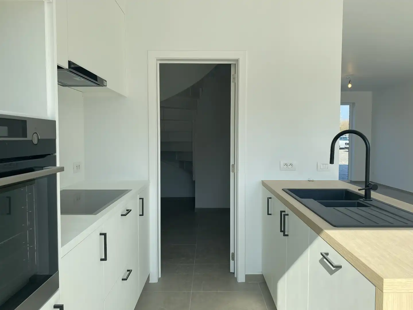 NIEUWBOUWPROJECT MET 4 INSTAPKLARE NIEUWBOUWWONINGEN MET 3 SLPKS EN TUIN foto 6