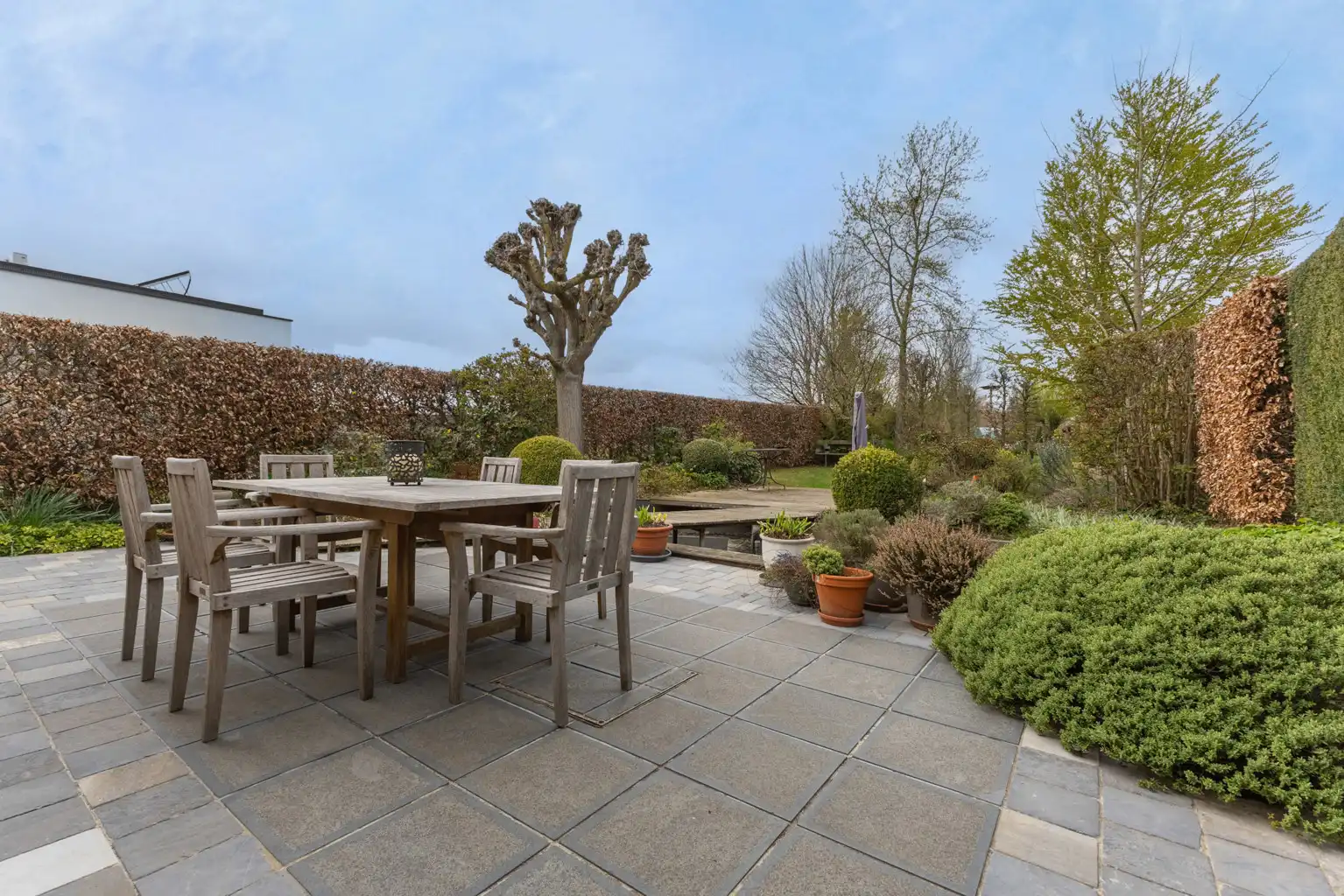 Ruime woning: 5 slpks, garage en grote tuin op toplocatie foto 35