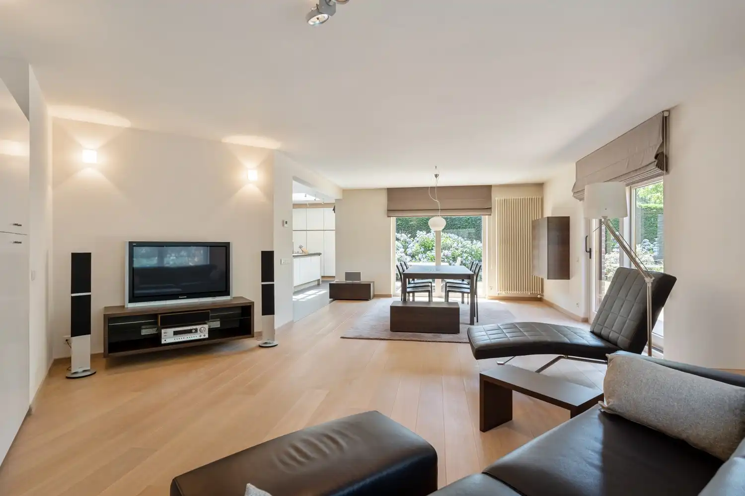 Goed gelegen villa met 4/5 slaapkamers, een bureau, een garage en een mooie tuin op een groene ligging te Kessel-Lo! foto 12