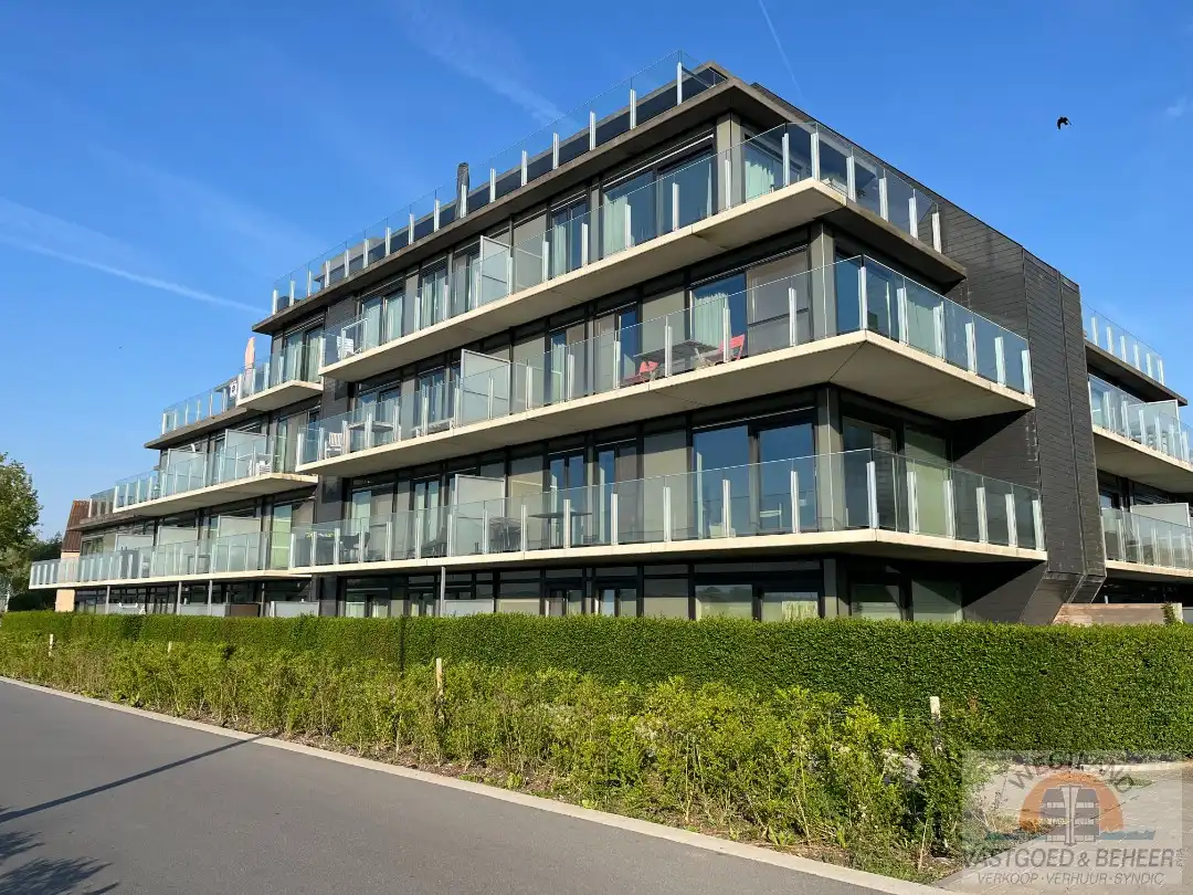 Lichtrijk hoekappartement met prachtig uitzicht foto 18