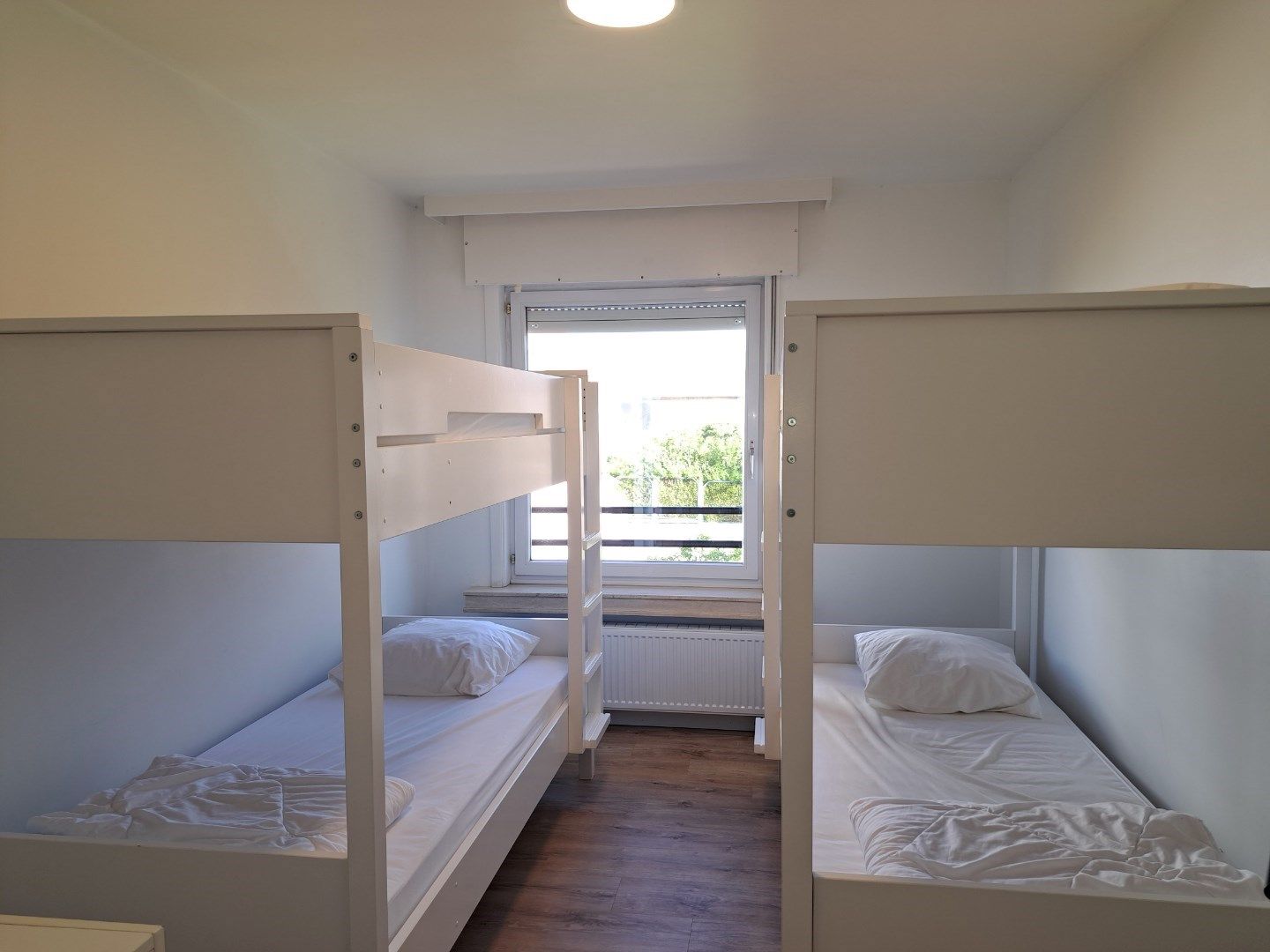 Ruim woonappartement met 3 slaapkamers en garage  te koop vlak aan het strand en duinen te Koksijde foto 9
