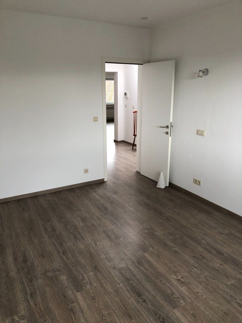 Goed gelegen, energiezuinig 3 slaapkamer-appartement met terras  foto 12