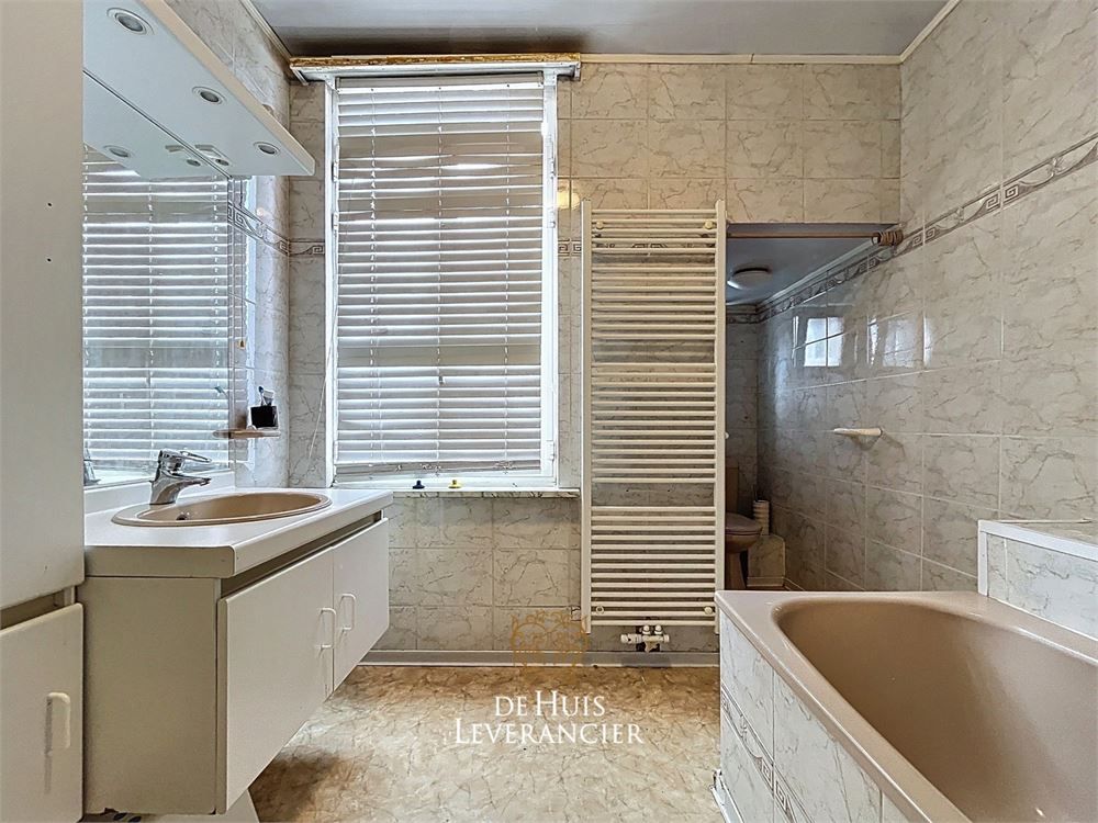 Instapklare woning met drie slaapkamers en twee badkamers foto 16