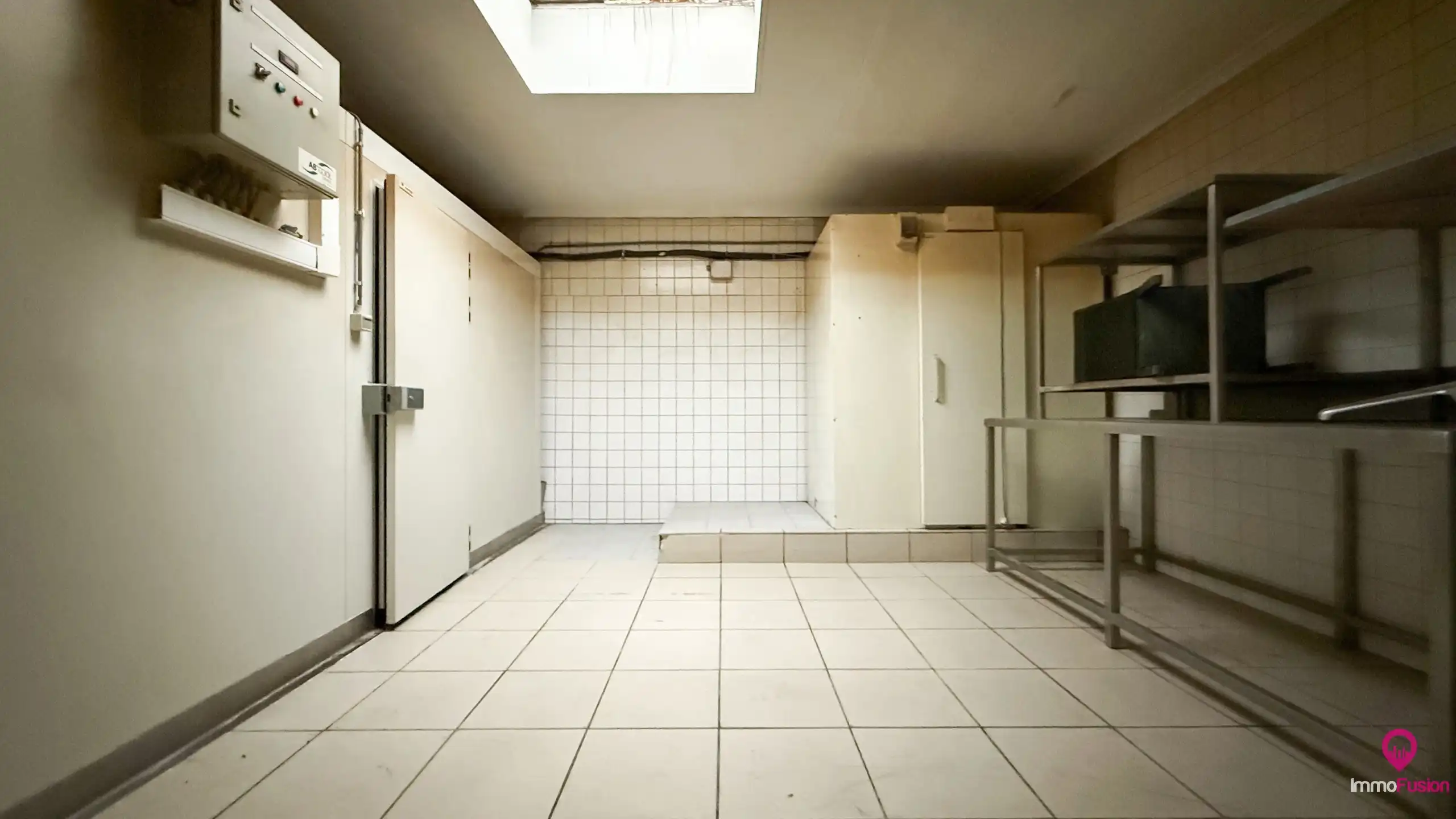 Handelspand met ingerichte bakkerij & appartement Wellen foto 22