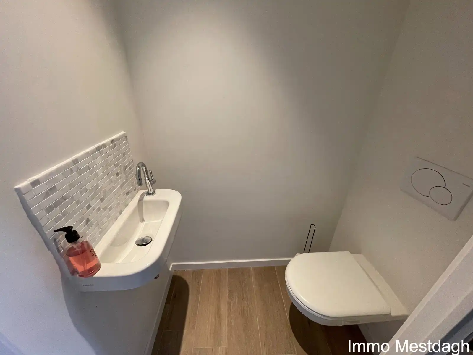 Loft 'De 3 Torens' – Historisch Wonen met Modern Comfort foto 5