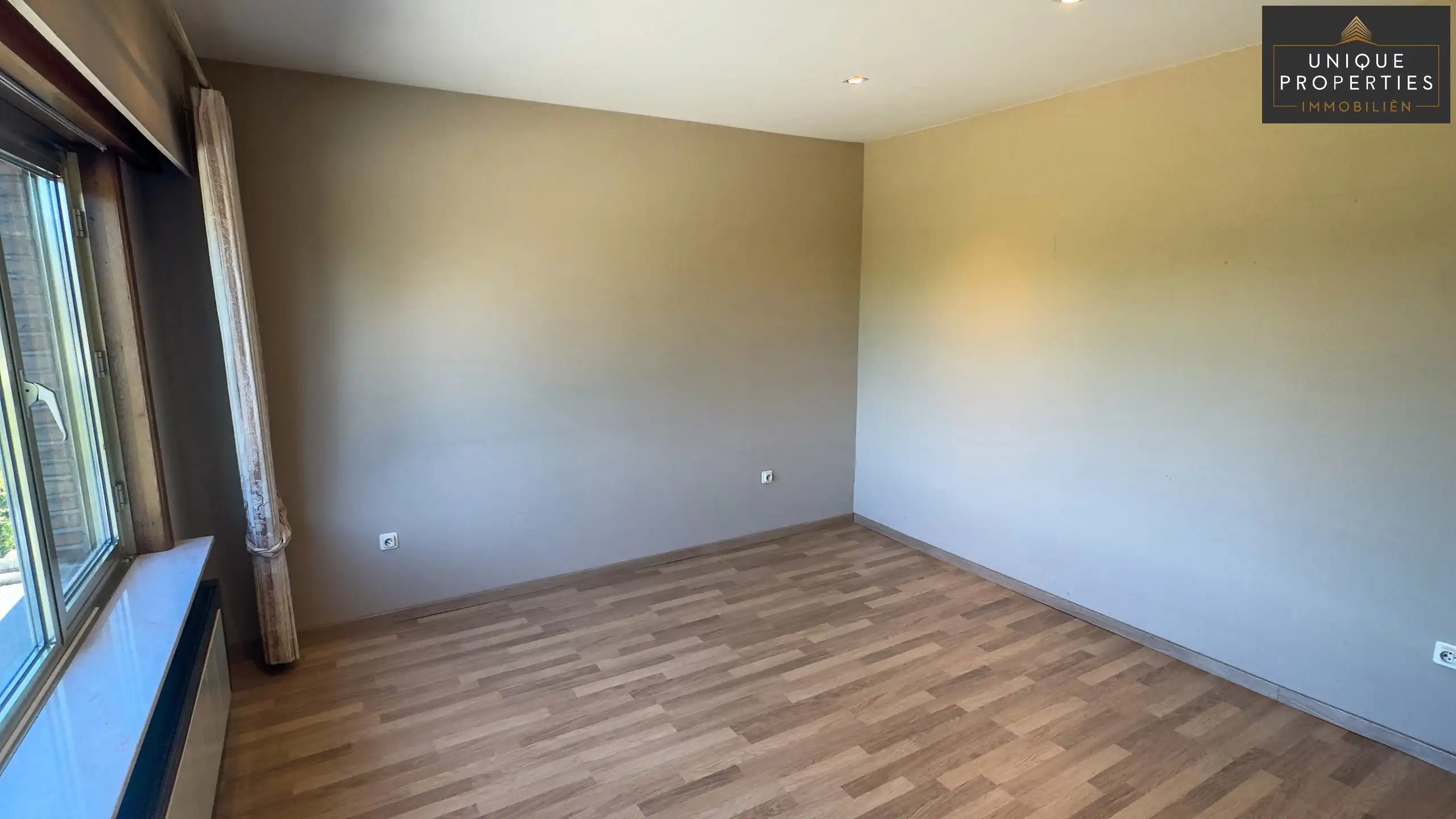 Huis te koop foto 23