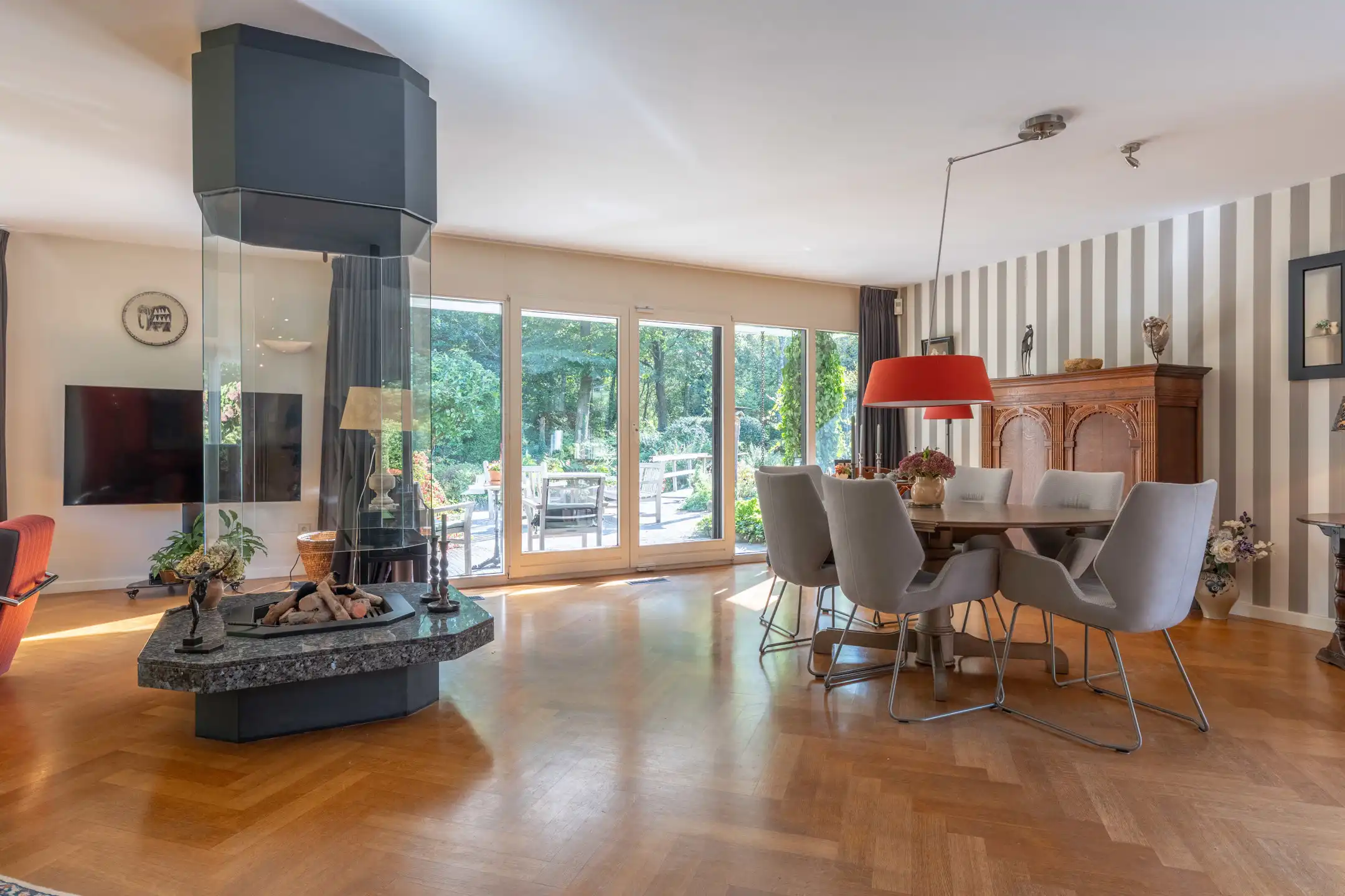 Instapklare gelijkvloersvilla met unieke parktuin op 2.086 m²  foto 15
